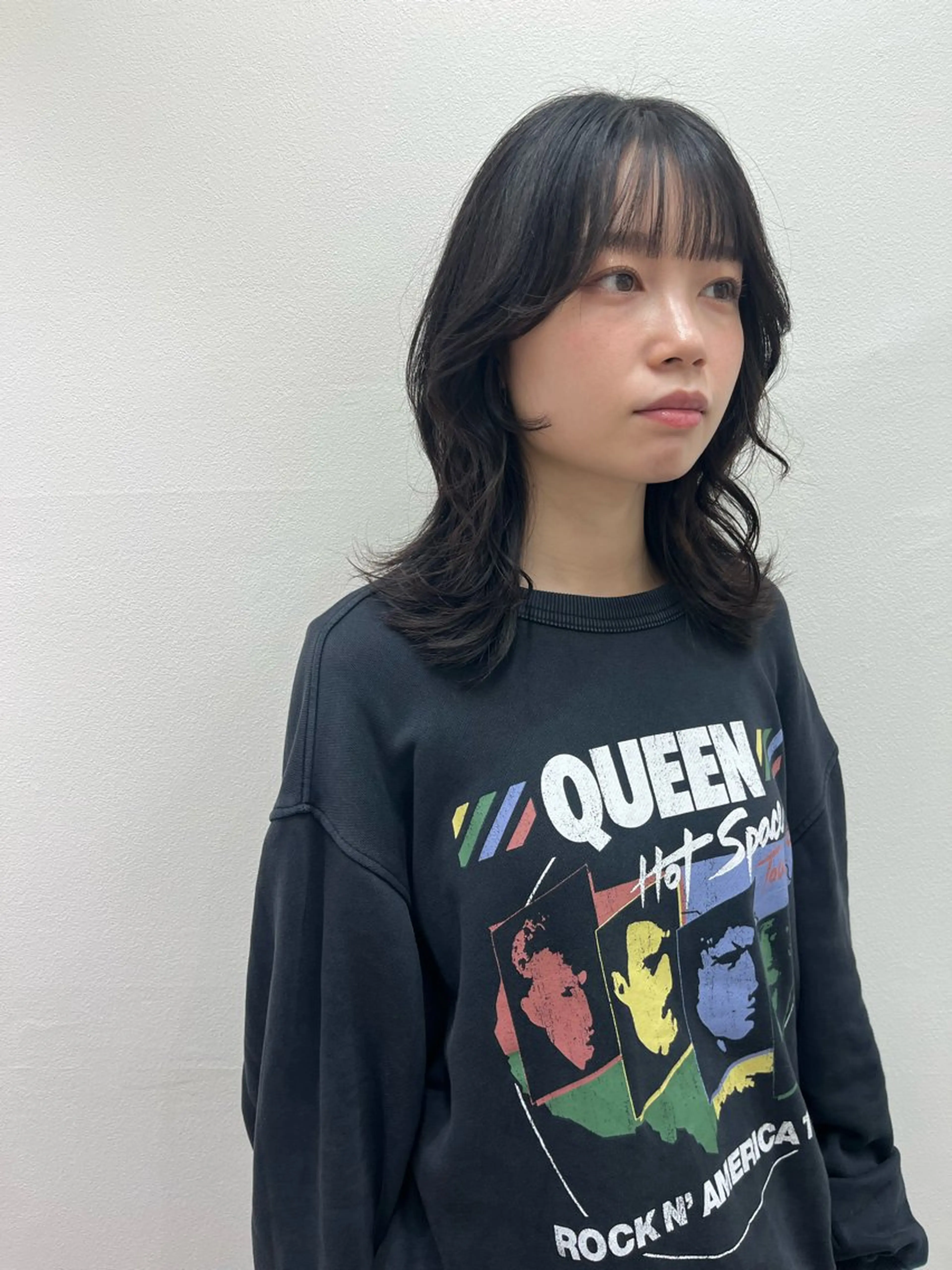 ミディアム カット 松村 澪里のヘアスタイル