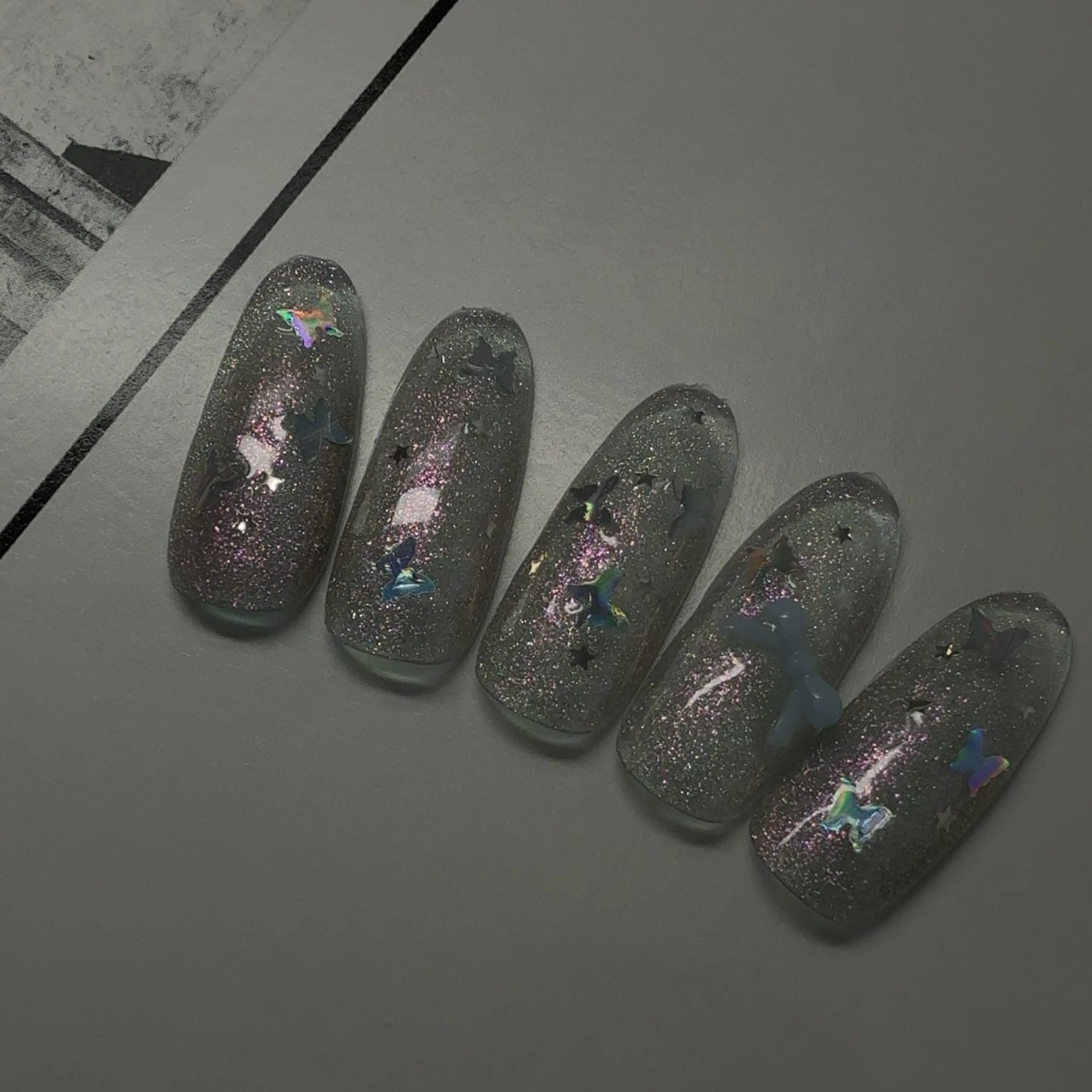 ネイル オーロラネイル マグネットネイル 神戸三宮pretty プリティーのマツエク・マツパデザイン