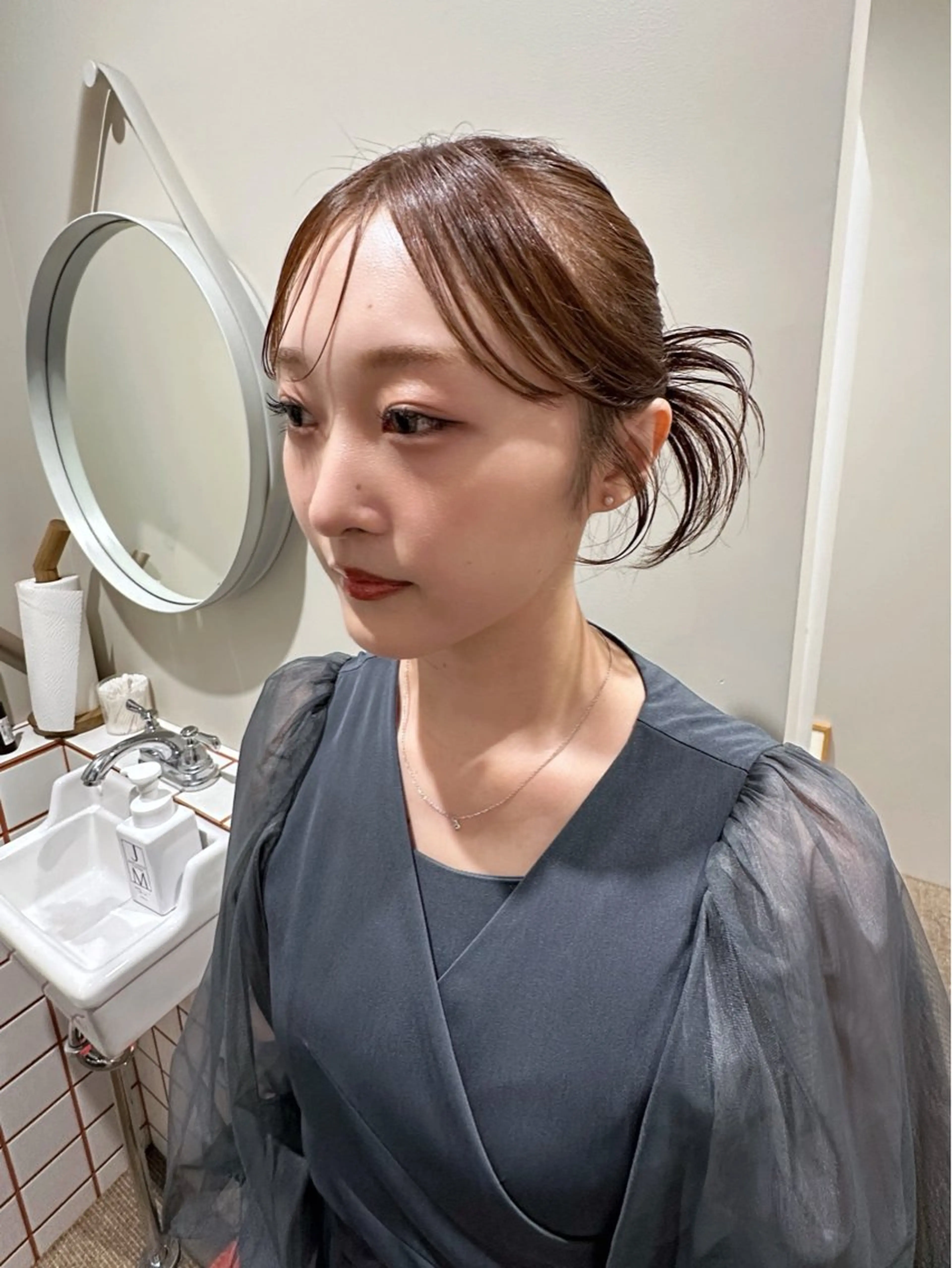 セミロング カラー ヘアアレンジ ヘアセット hibiki/セット /透明感カラーのヘアスタイル