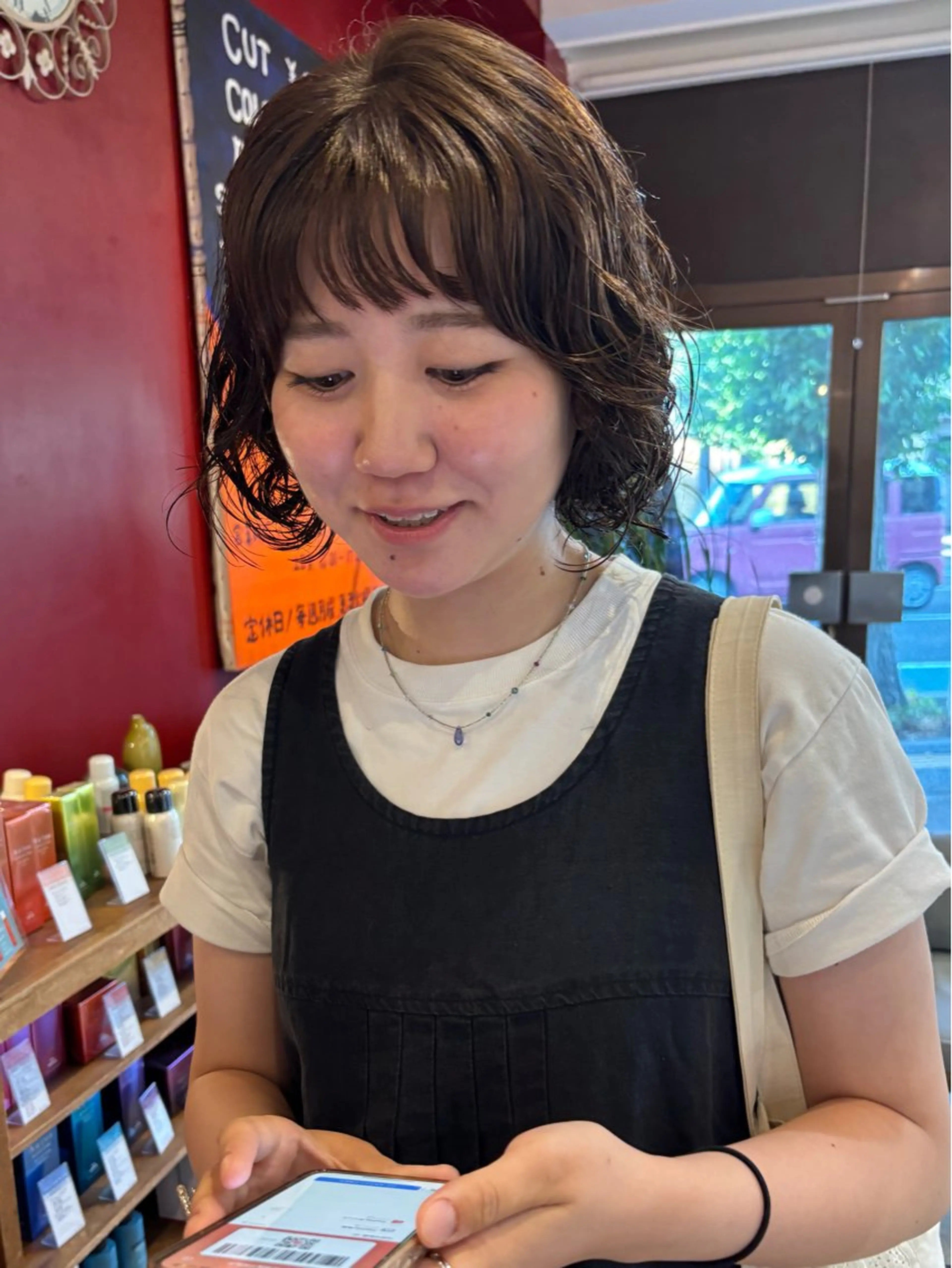 ショート パーマ 小日向 沙織のヘアスタイル