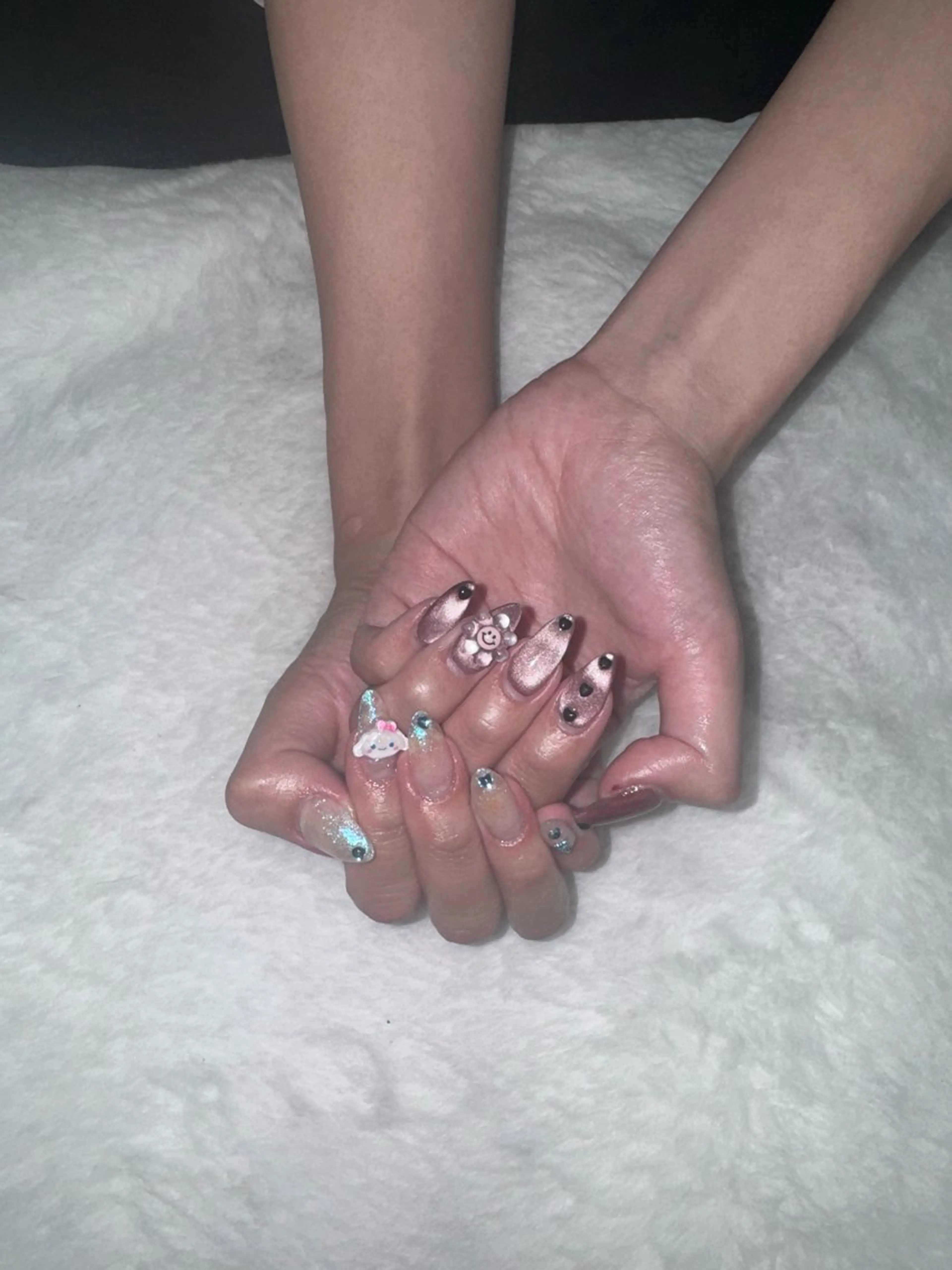 ネイル on nail 尾張旭三郷店のネイルデザイン