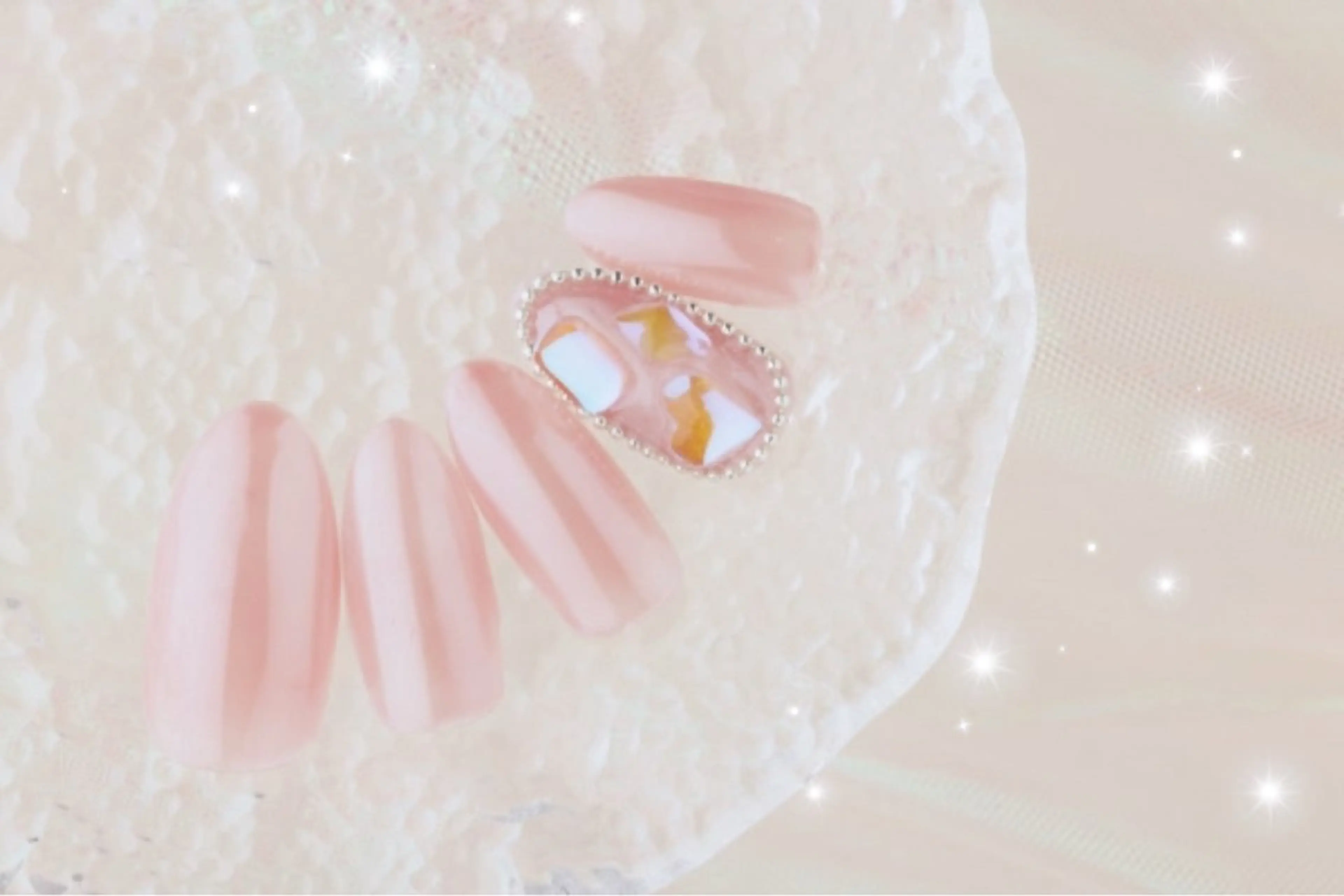 ネイル キラキラネイル ミラーネイル SAKURA ʚ🎀ɞのネイルデザイン