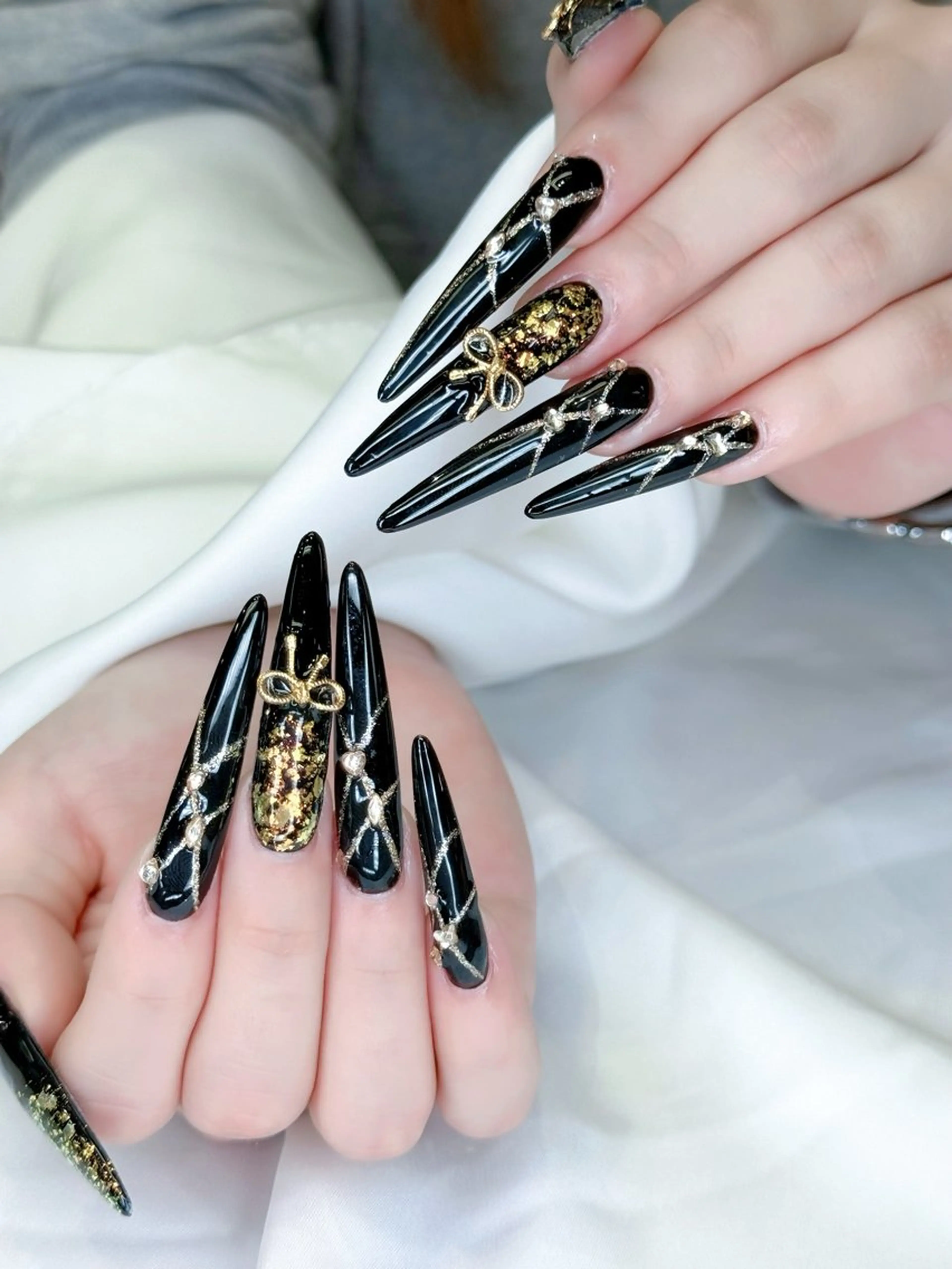 ロング ハンドネイル Chann Channのネイルデザイン