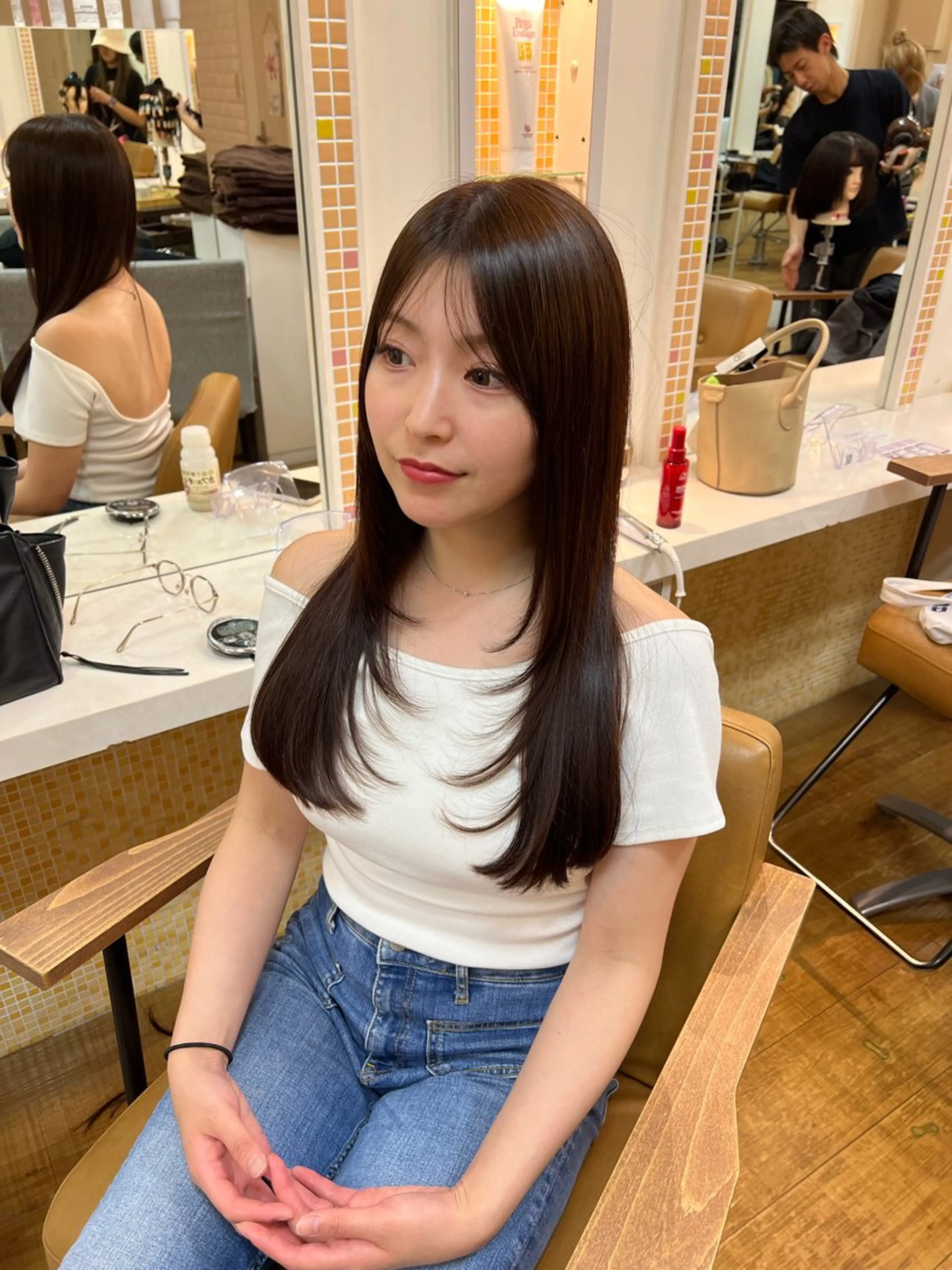 ロング レイヤーカット 切りっぱなし/ レイヤー/ももかのヘアスタイル