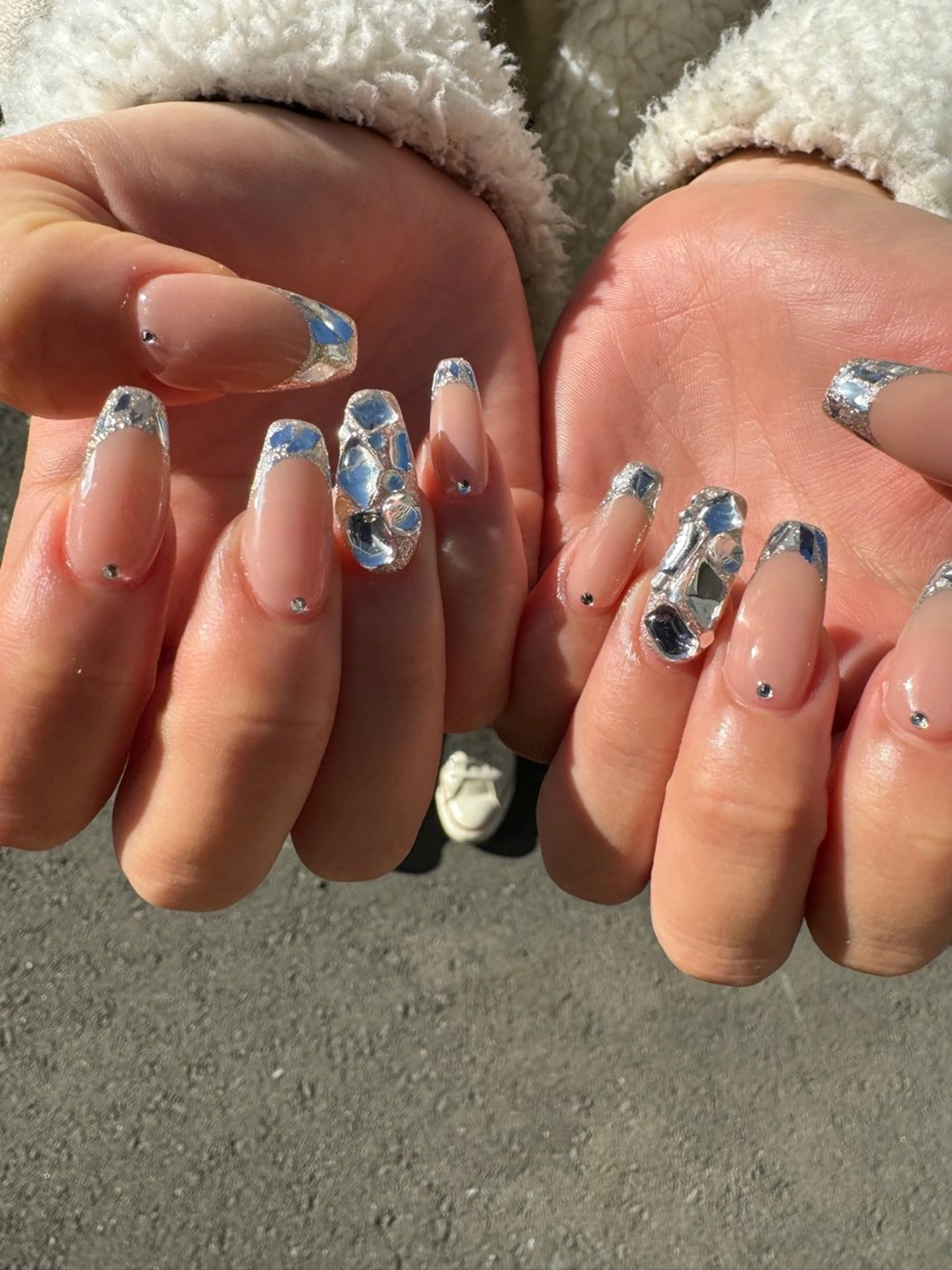 ネイル アートネイル 成人式 フレンチネイル 韓国ネイル マグネットネイル MH_ Nailのネイルデザイン