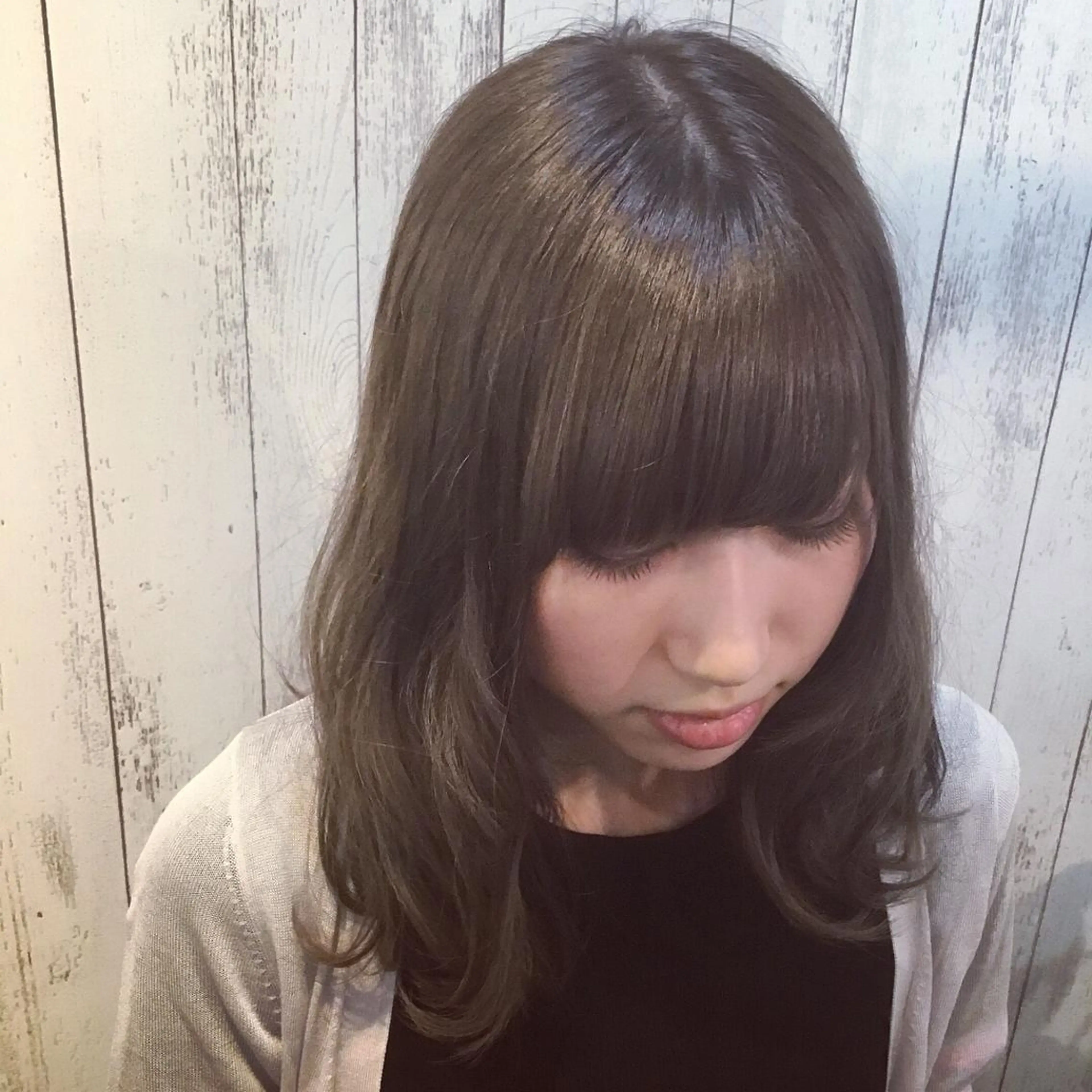 セミロング カラー パーマ embrace エンブレイスのヘアスタイル