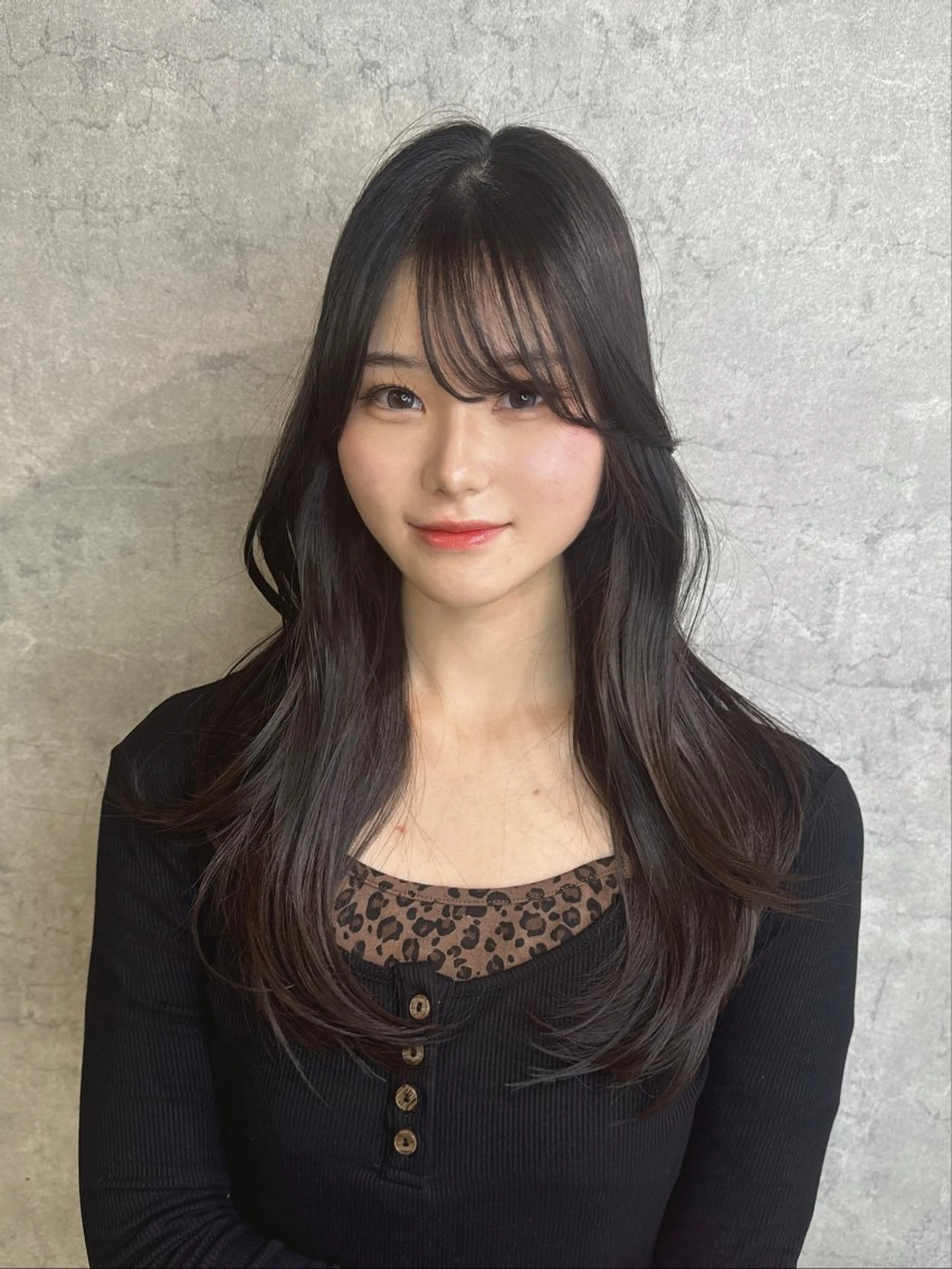 セミロング トレンド韓国レイヤー 🇰🇷のんのヘアスタイル