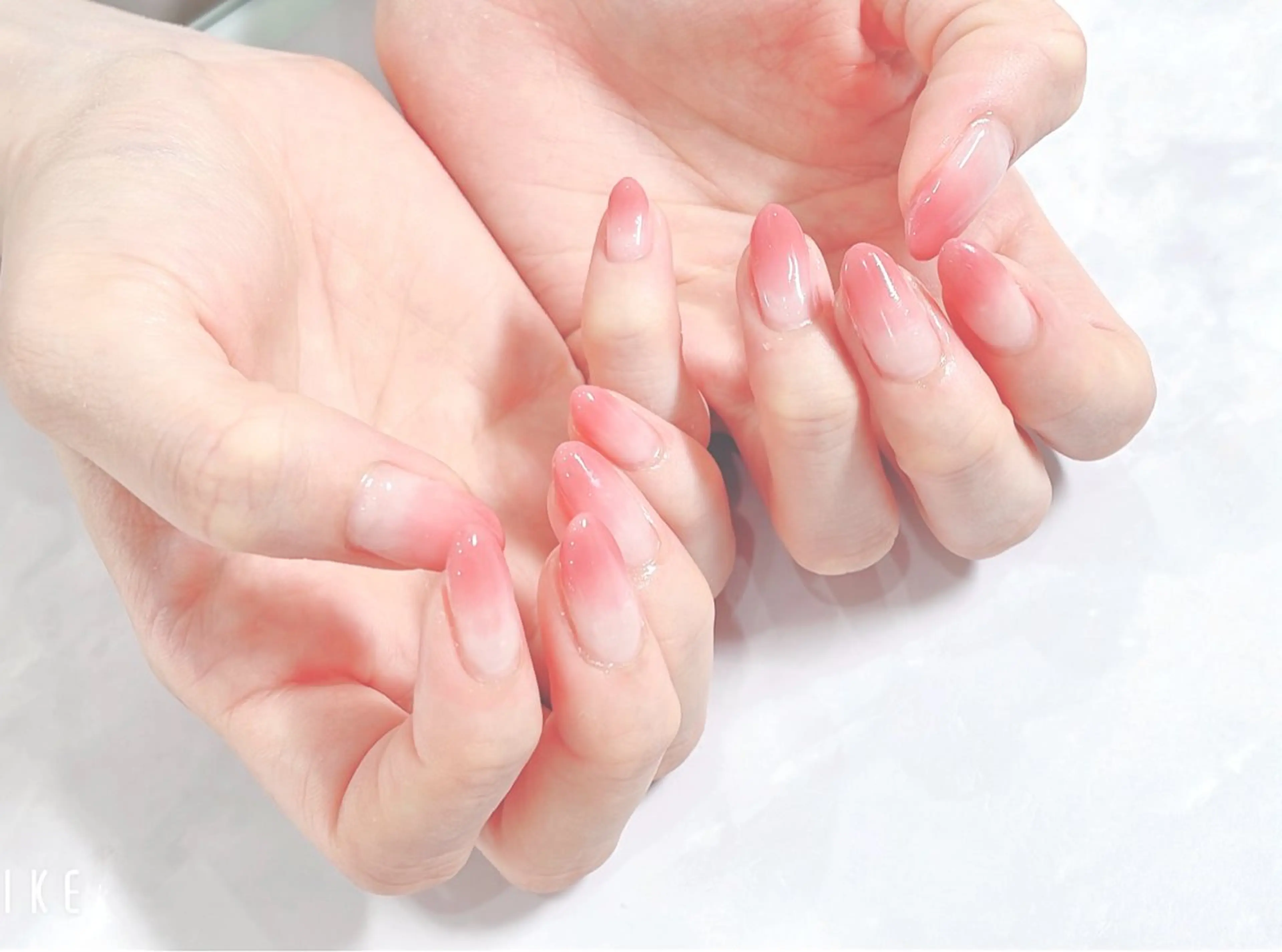 セミロング ハンドネイル BURGUNDY 🌹eriのネイルデザイン