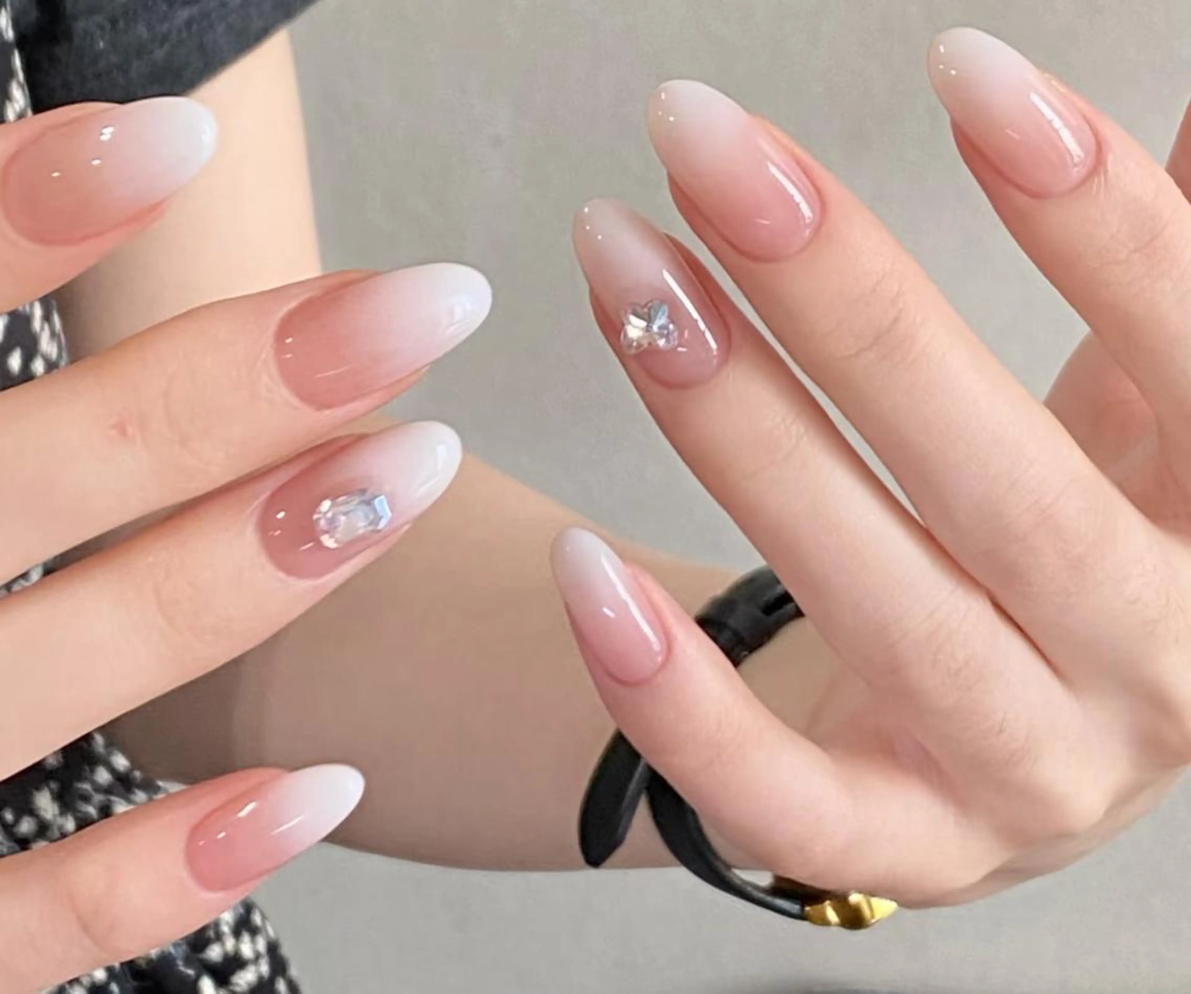 ネイル ハンドネイル ル ルのネイルデザイン