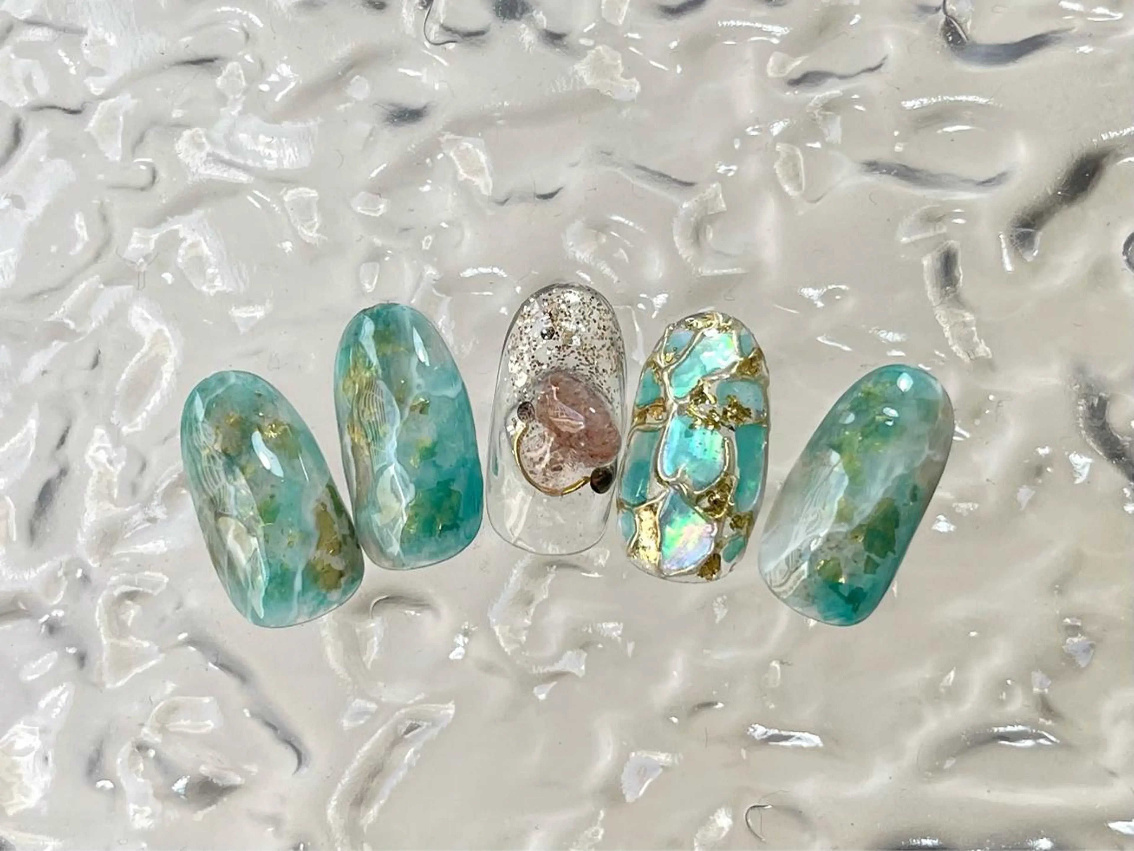 ネイル アートネイル ジェルネイル ニュアンスネイル オフィスネイル シンプルネイル ハンドネイル kinjo yuaのネイルデザイン