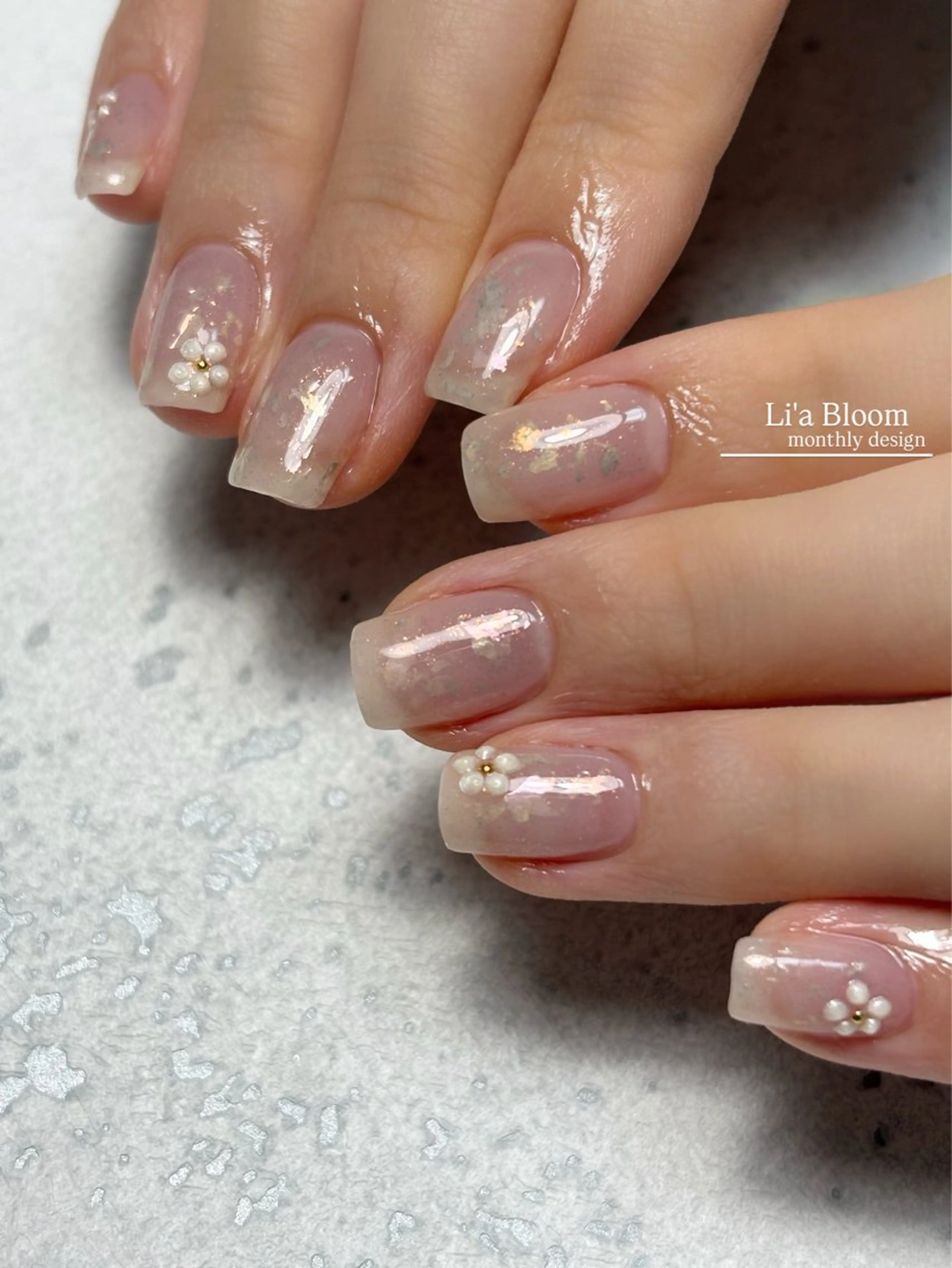 ネイル ハンドネイル Li'a Bloom所属・🦋🤍 madoka🤍のネイルデザイン