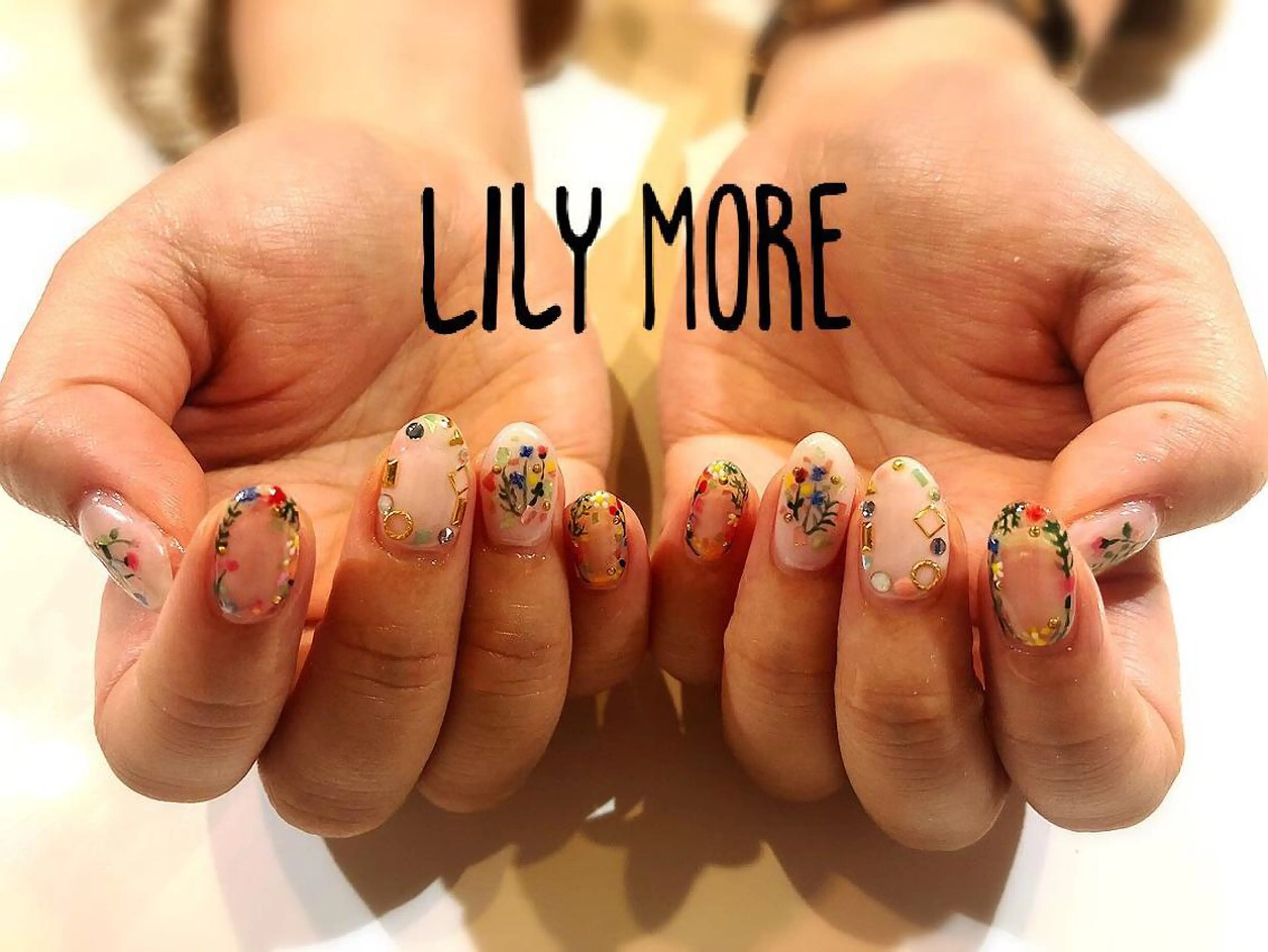 ネイル フラワーネイル Lily closetのネイルデザイン