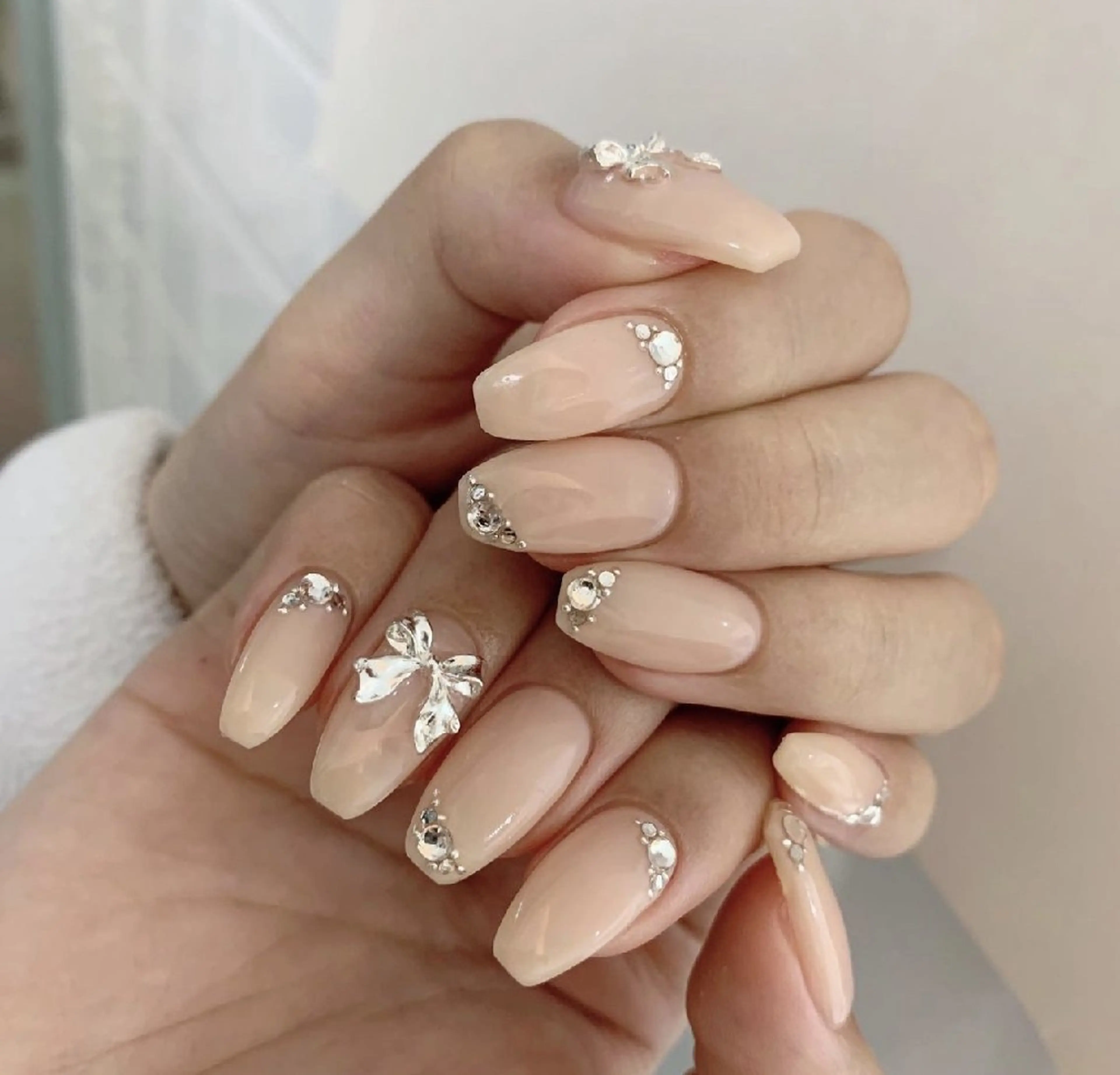 セミロング ninabeauty 新宿のネイルデザイン