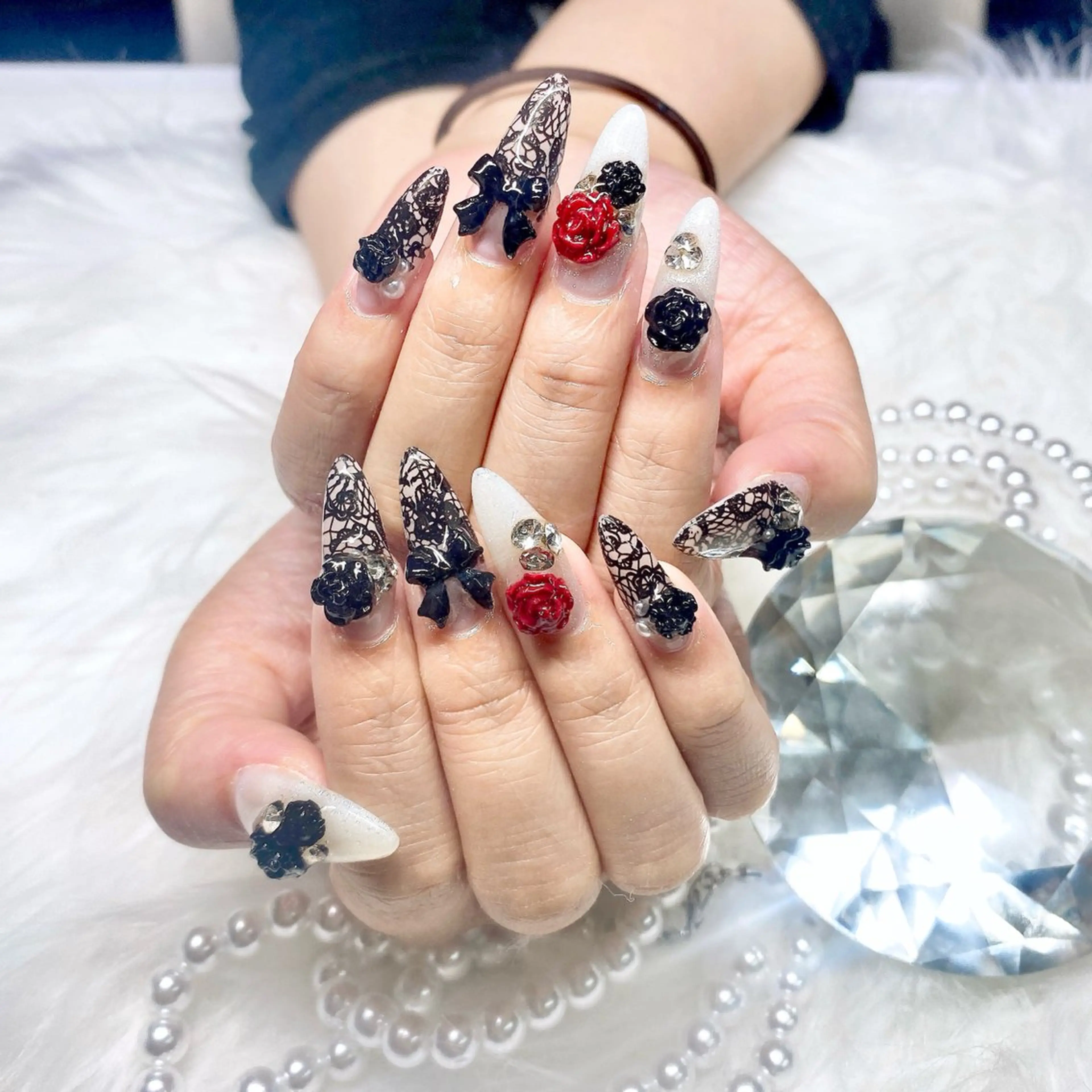 ネイル ハンドネイル ayaka ギャルネイル🎀のネイルデザイン