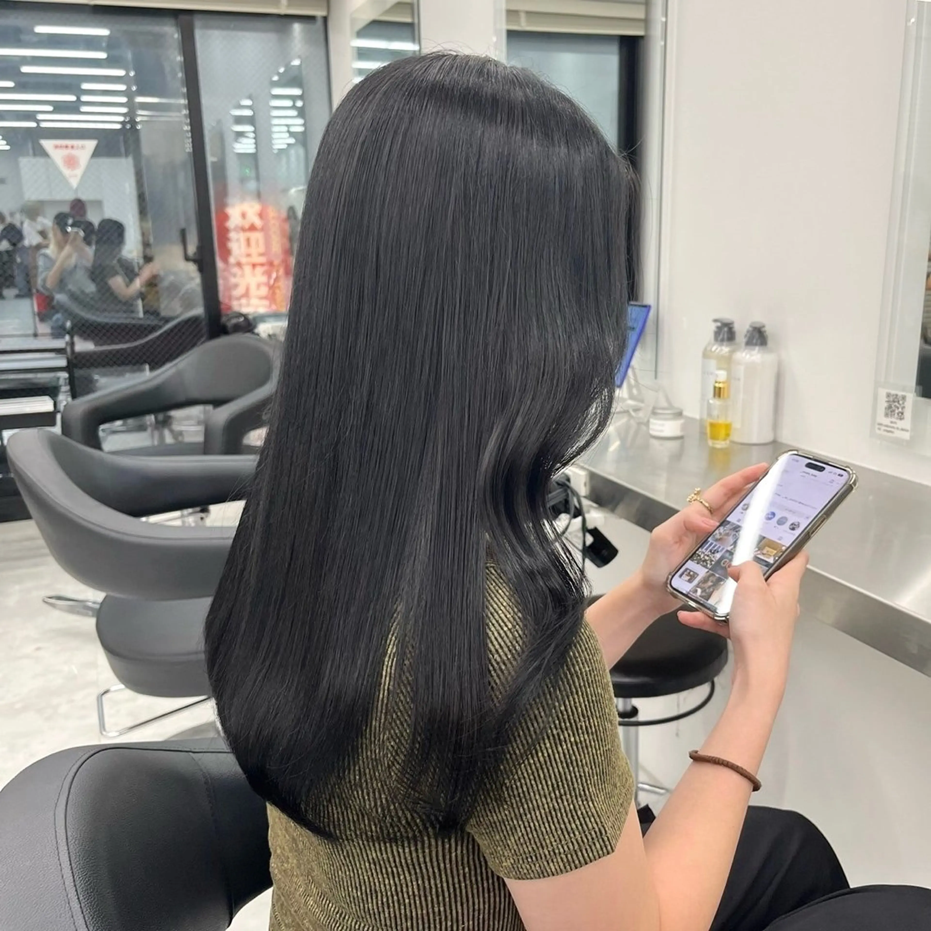 ロング カラー カット ヘアカラー トリートメント ヘッドスパ ヘアセット 表参道♡暗髪♡ 艶カラー♡アユミのヘアスタイル