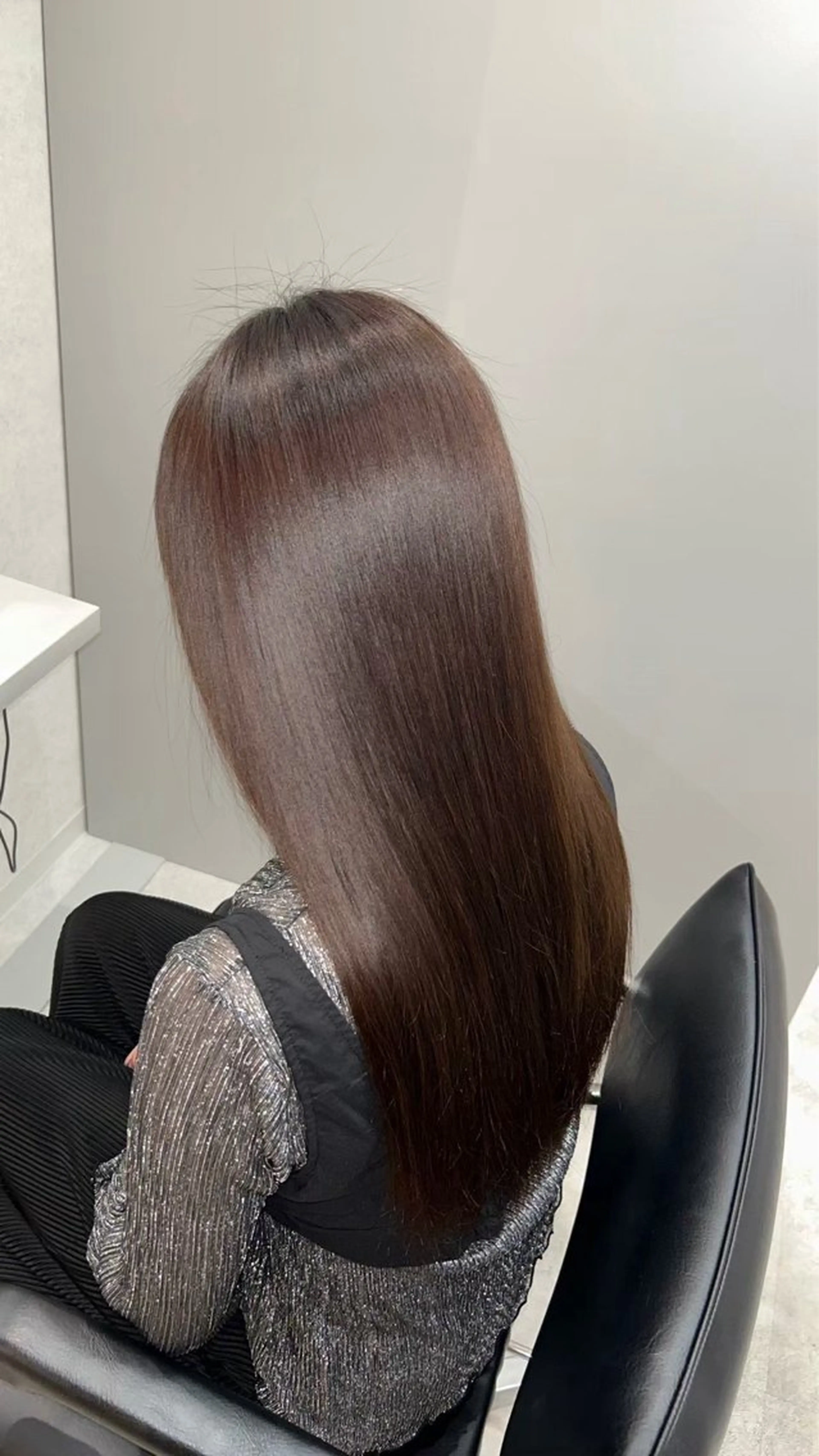 セミロング 縮毛矯正 ヘアカラー トリートメント 髪質改善/美髪/艶髪 原田 竜空のヘアスタイル