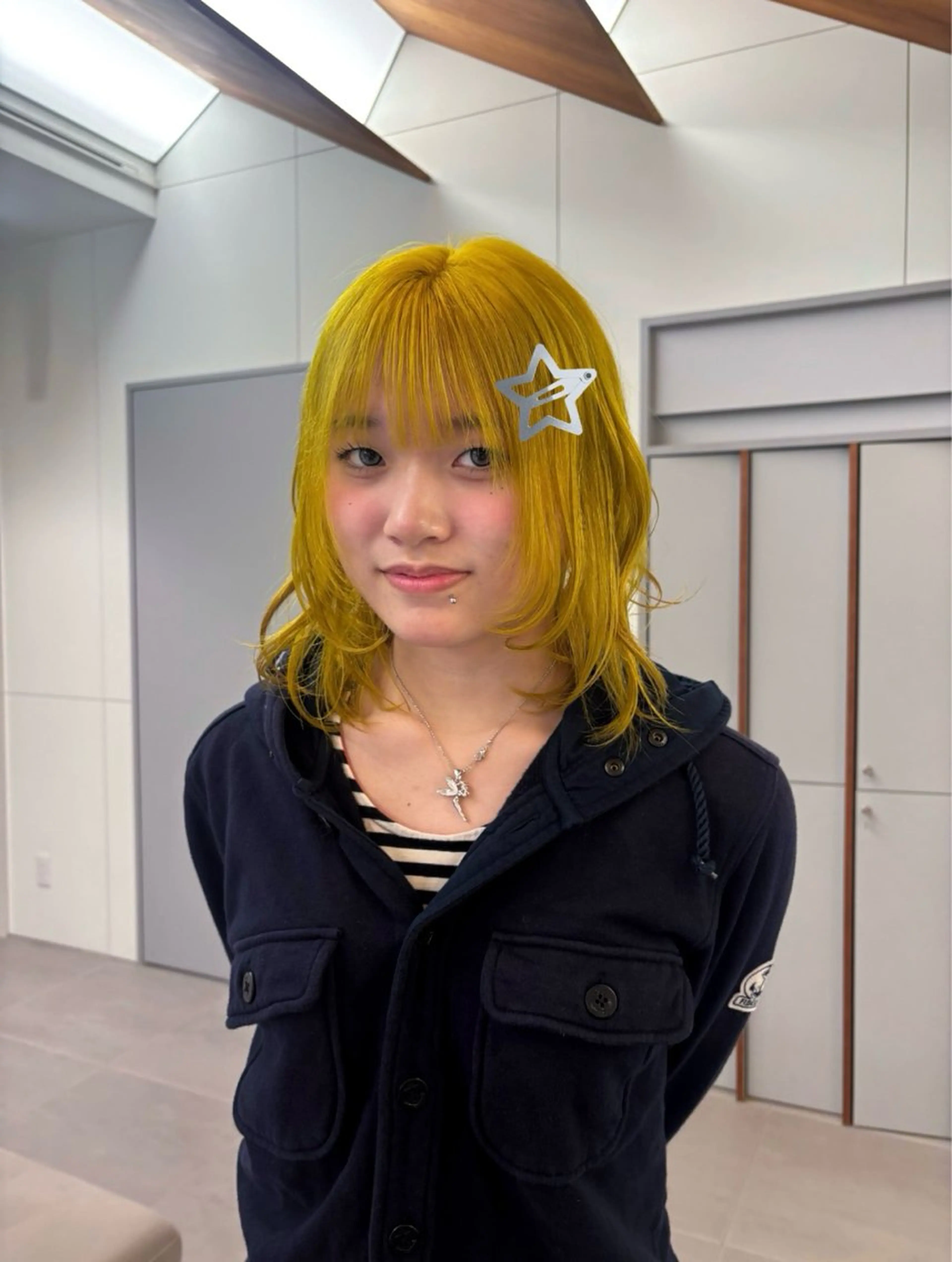 カラー イエローカラー ヘアカラー カラーモデル 🪐Sena⭐️のヘアスタイル