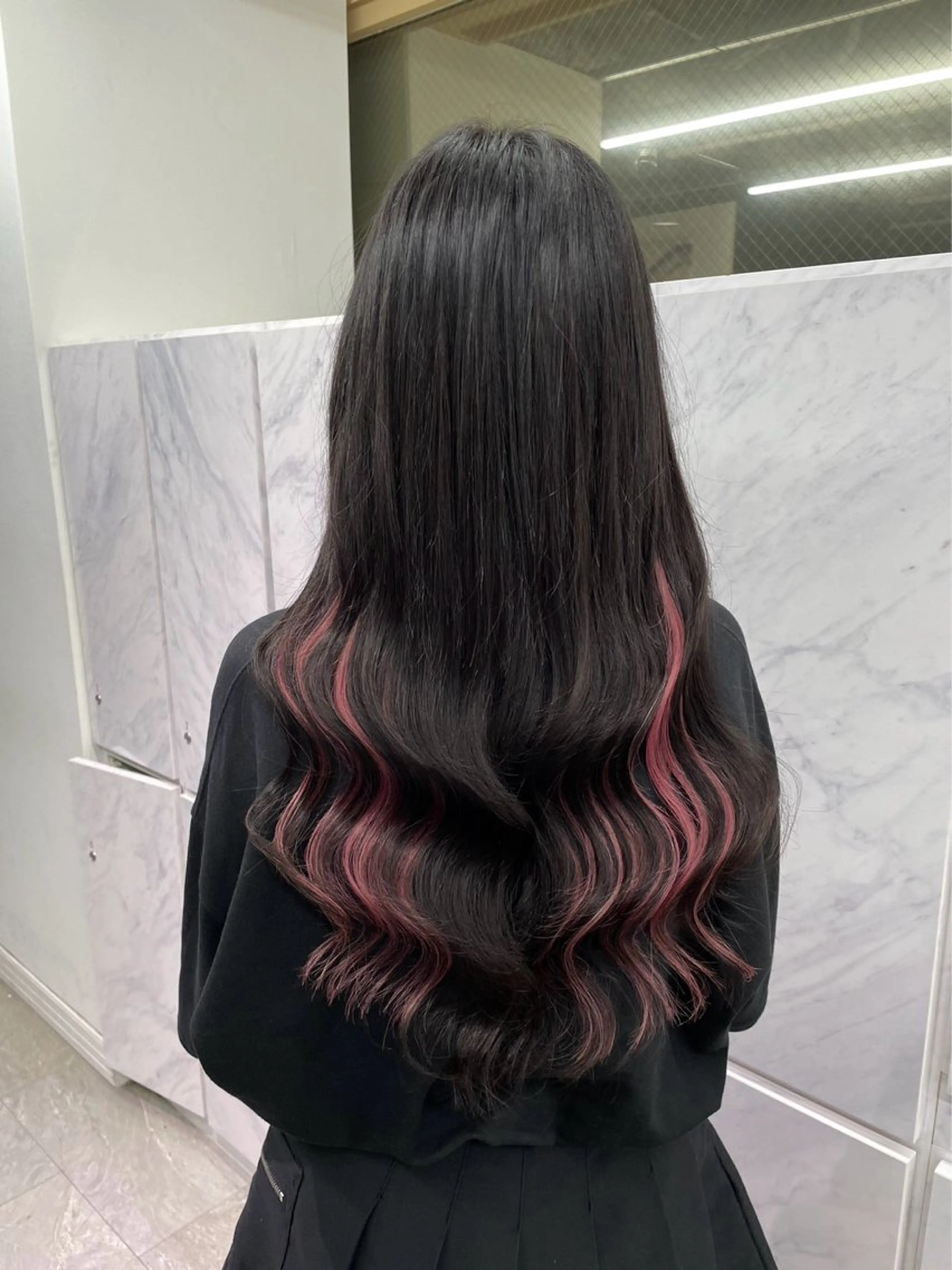 ロング ハイトーンカラーエク ステ🌺RENA🌺のヘアスタイル