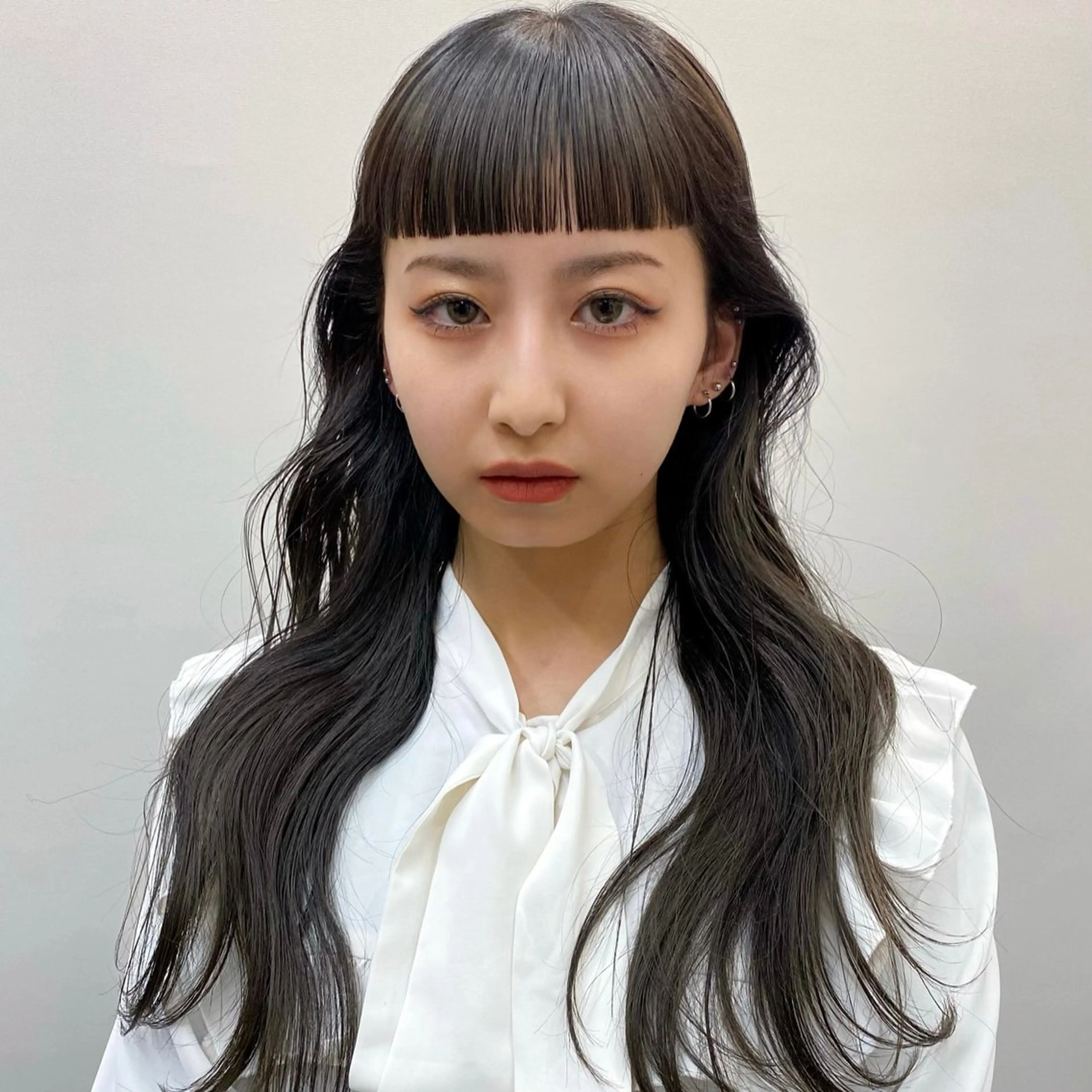 ロング カラー ロング ダウンパーマ 【sity.ザイク】のヘアスタイル