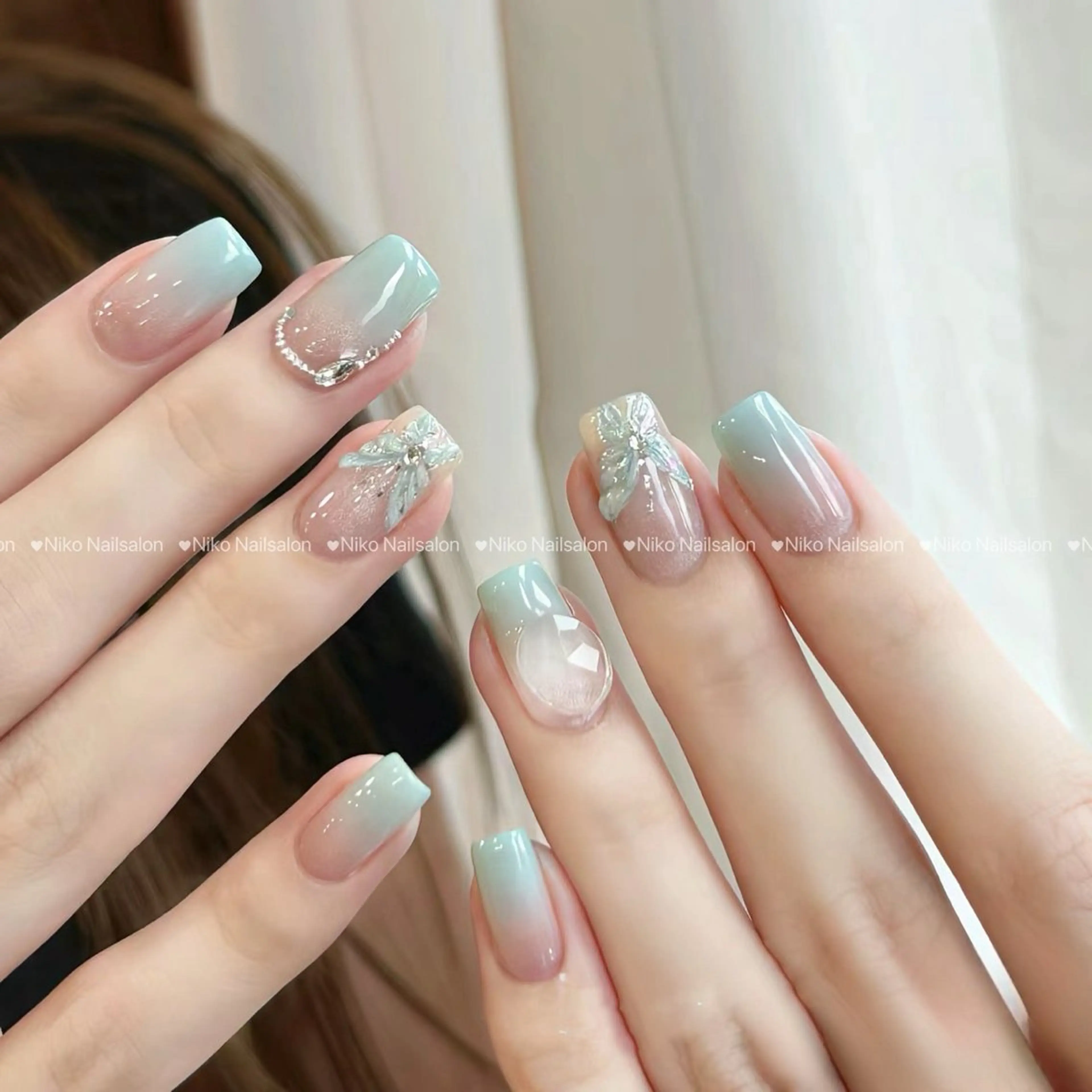 ネイル チークネイル 長さ出し フットネイル フレンチネイル ジェルネイル Niko Nail salon 銀座本店のネイルデザイン