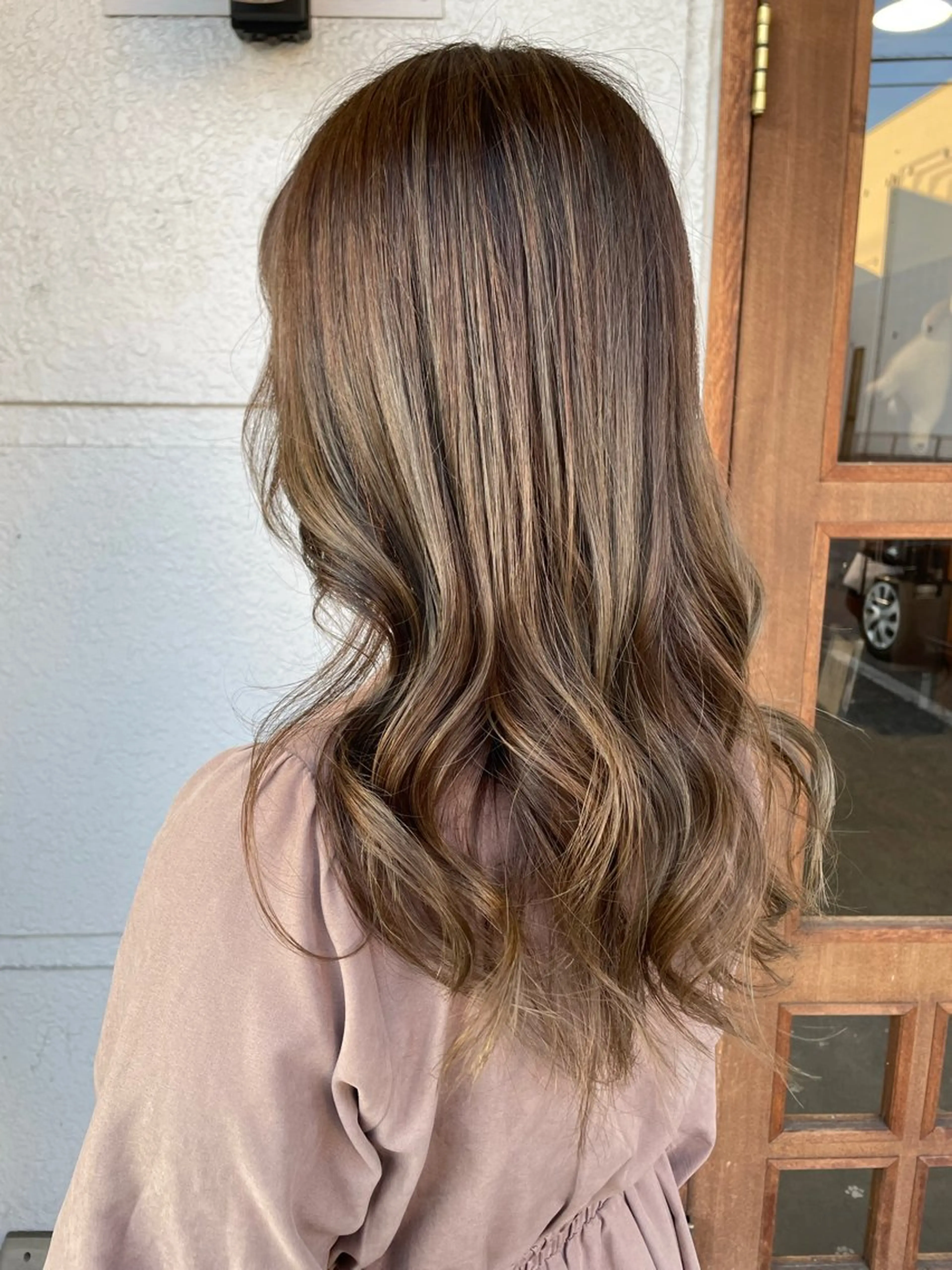 ロング ハイライト ☺︎宮田 麻衣☺︎のヘアスタイル