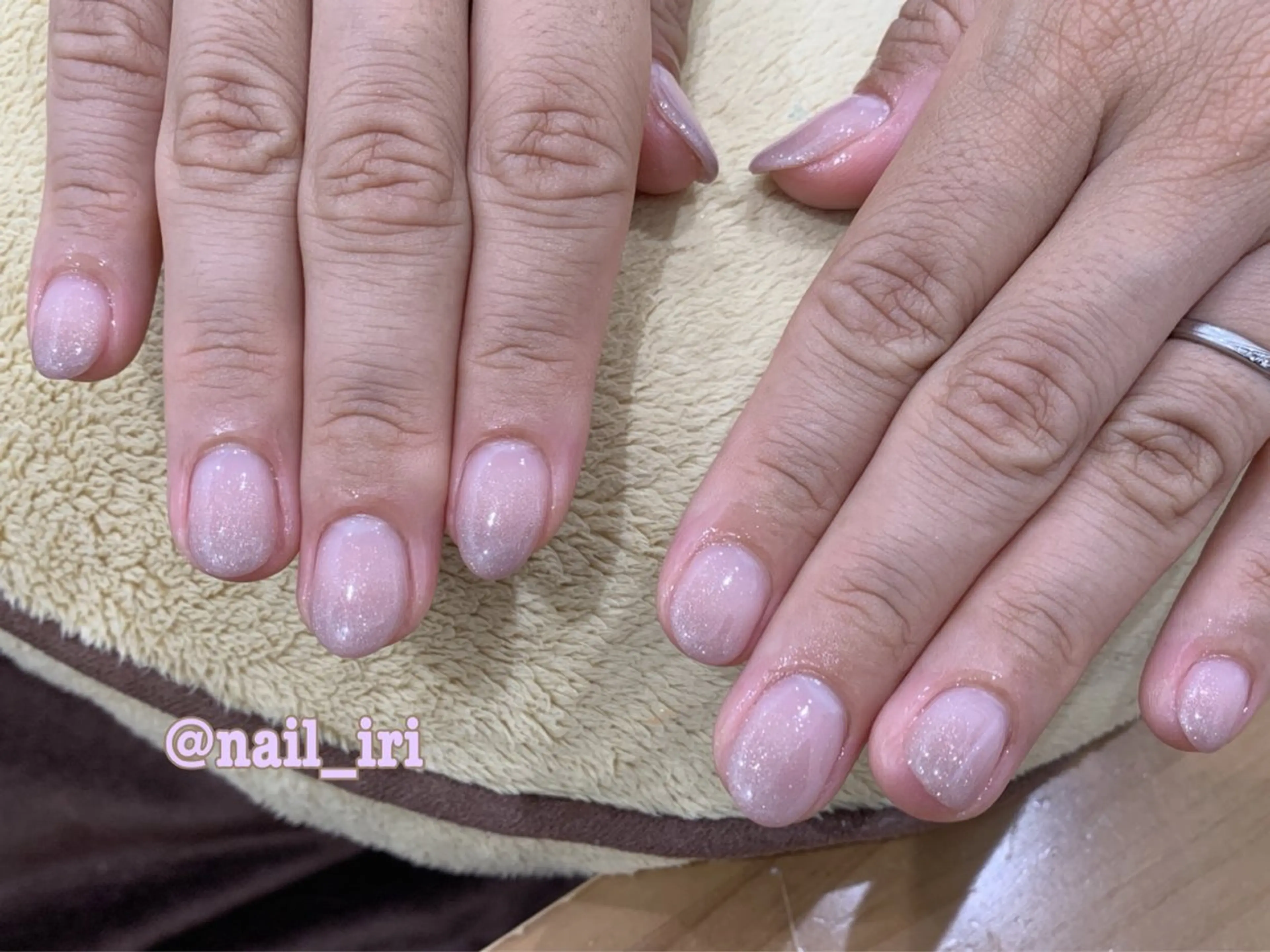 ネイル ジェルネイル グラデーション ハンドネイル 中川 愛理のネイルデザイン