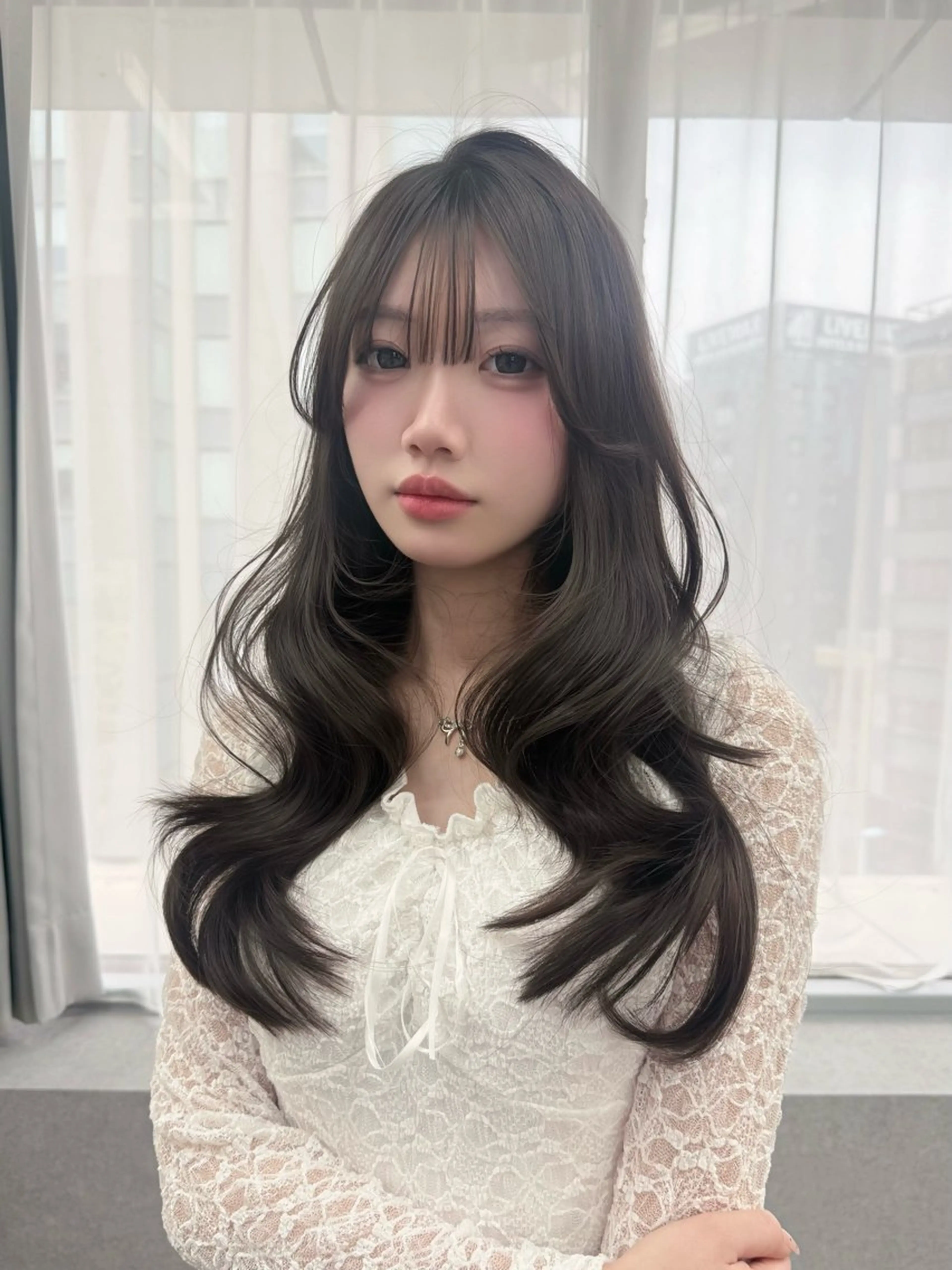 ロング カラー ブラウンカラー グレージュ 顔周りカット 韓国風ヘア レイヤーカット カット ヘアカラー レイヤーカット /顔周り/和奏︎♪のヘアスタイル