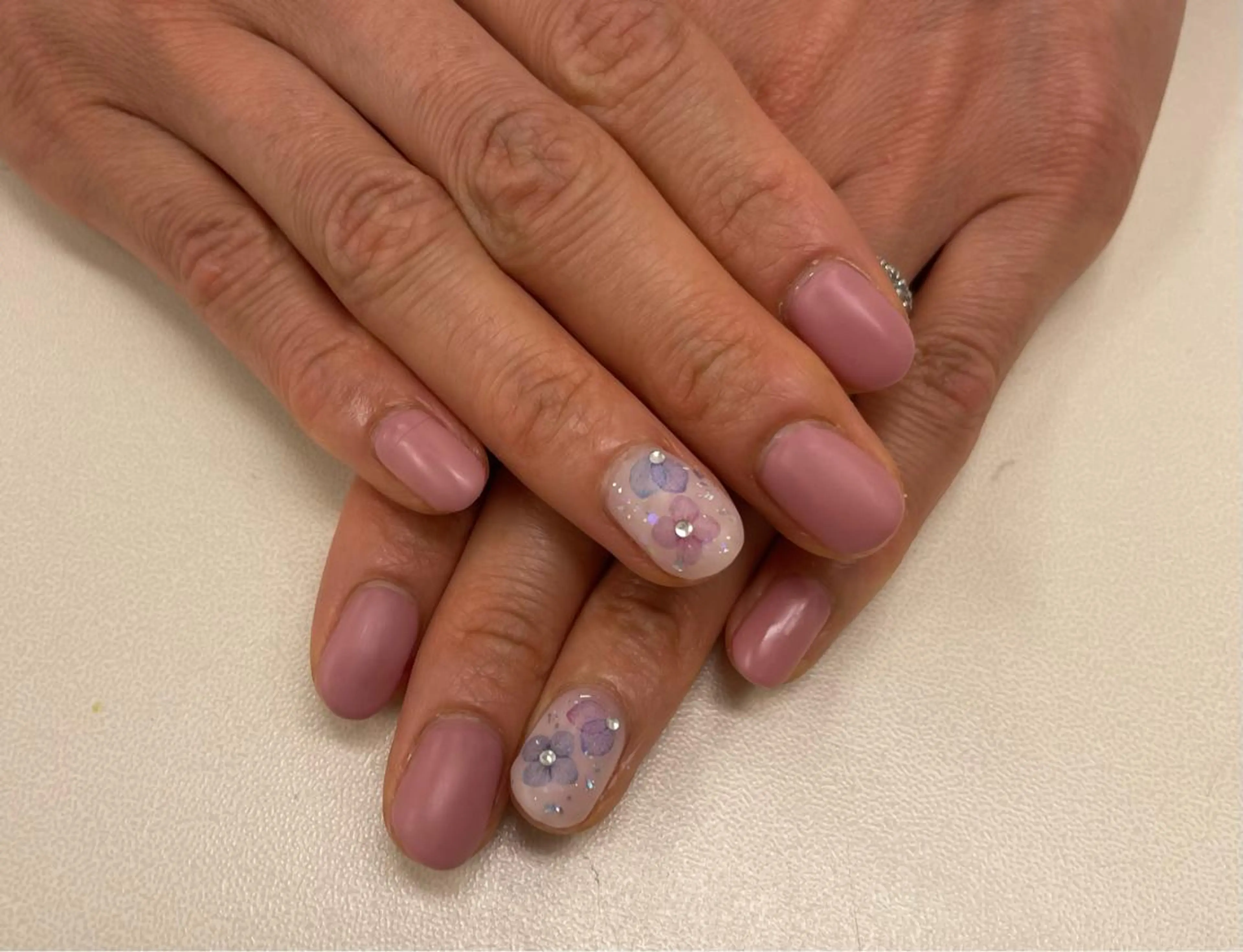 ネイル マットネイル Takikita Shinoのネイルデザイン