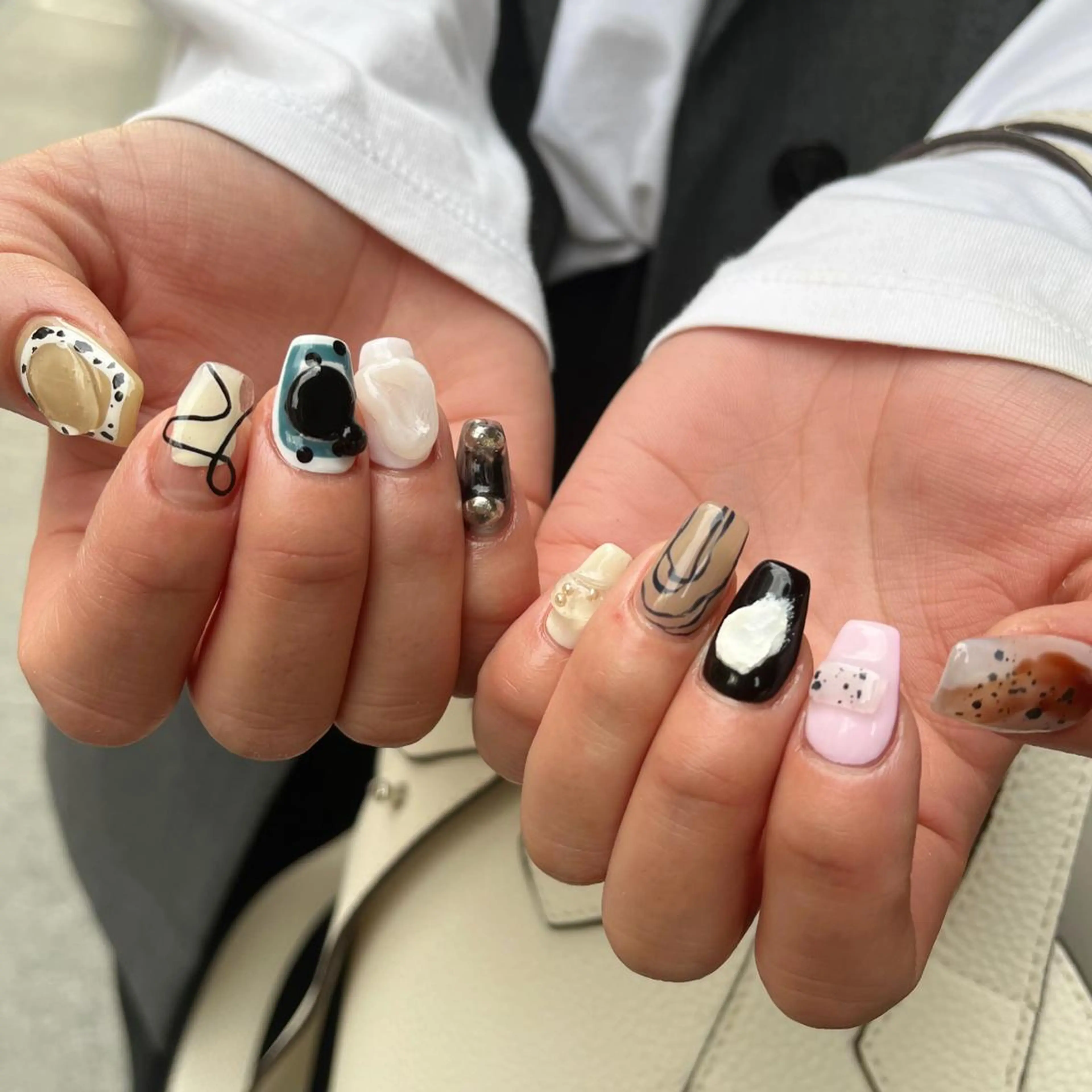 ネイル ハンドネイル 🥀 Kanaのネイルデザイン