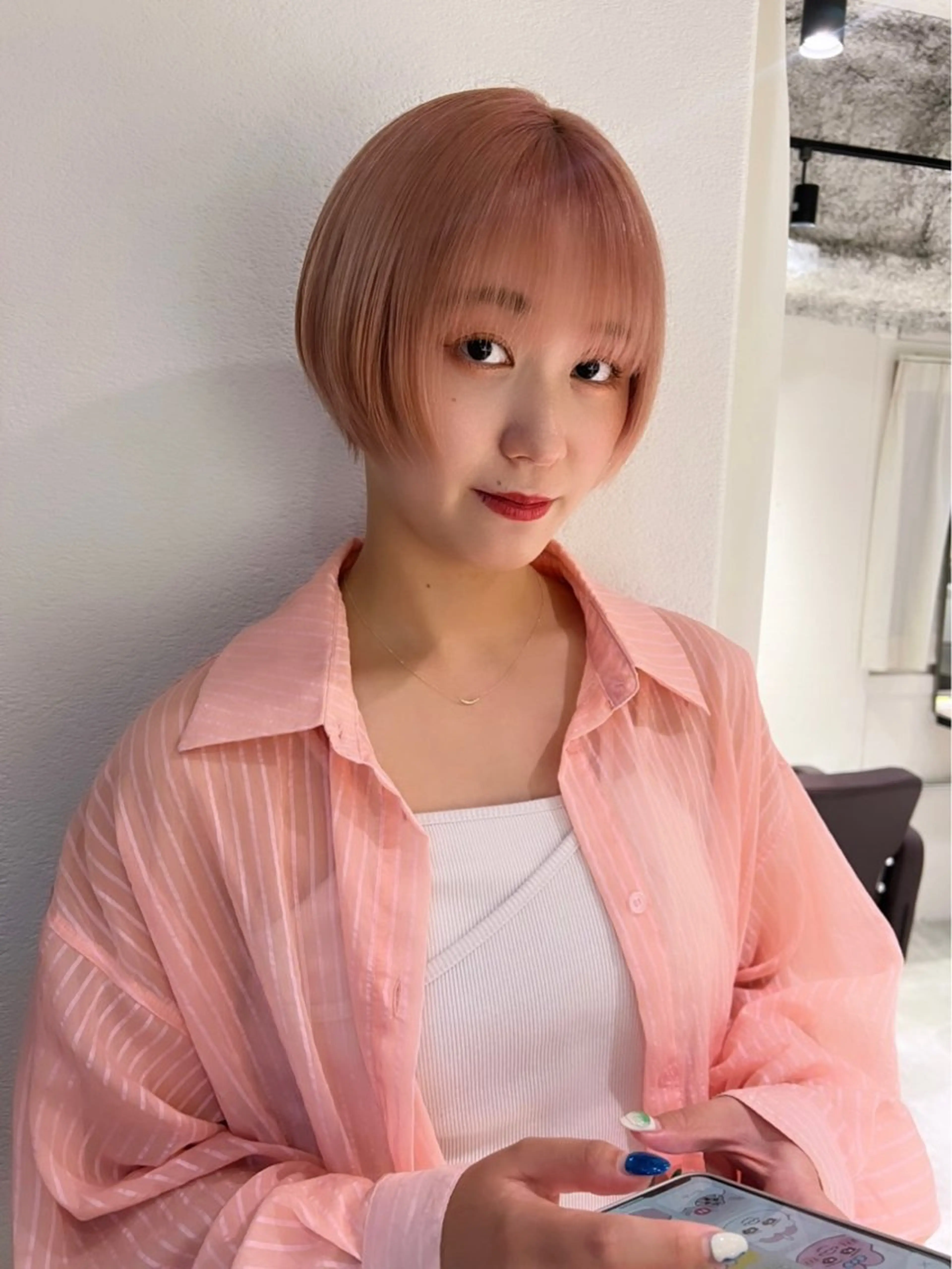 ショート カラー ブリーチ ケアブリーチ 透明感カラー デザインカラー ダブルカラー ハイトーン/ボブ 🎀sonokaのヘアスタイル