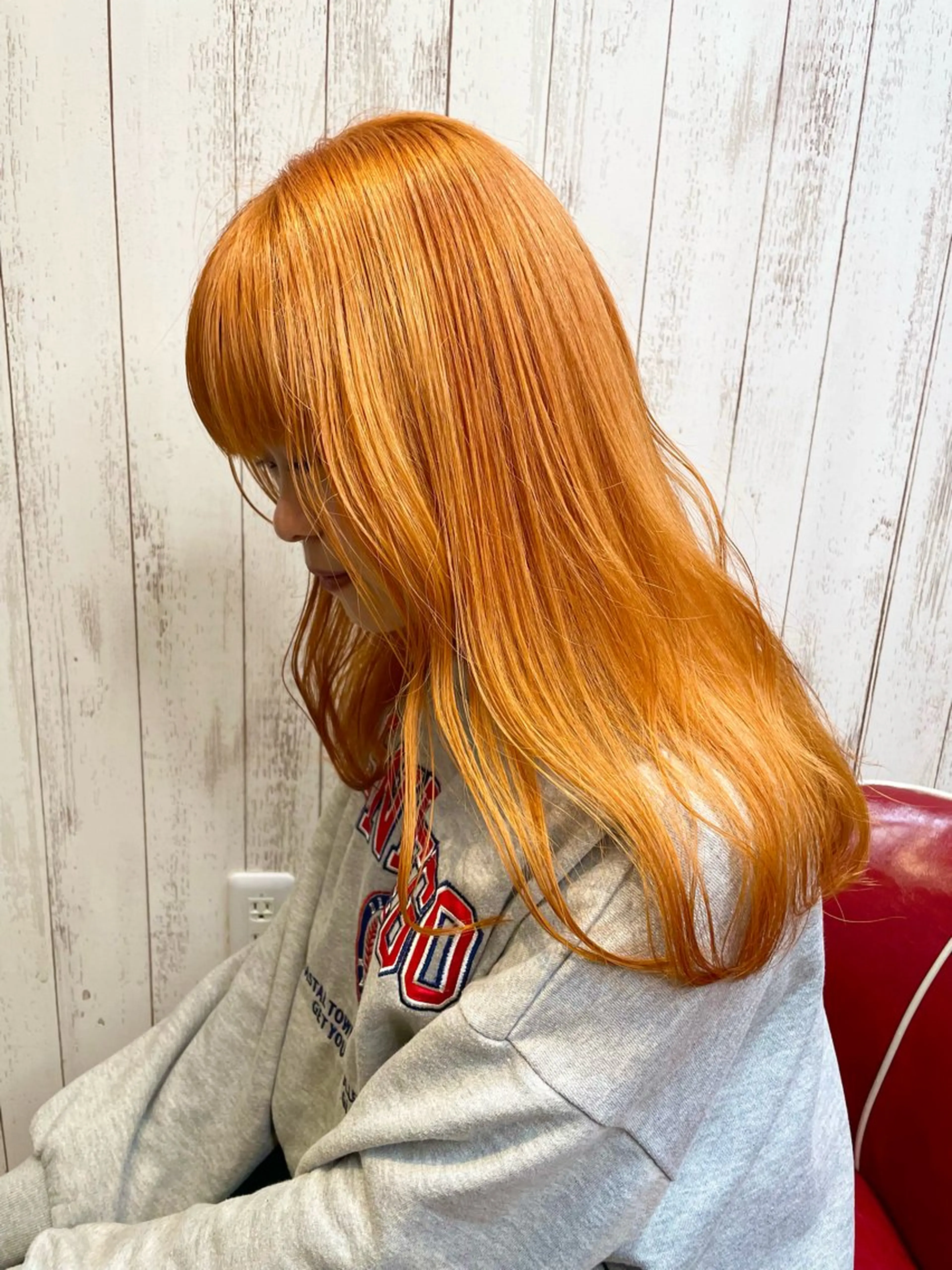 セミロング カット ヘアカラー ブリーチ特化🎖️ピ ンクカラー高橋さやかのヘアスタイル