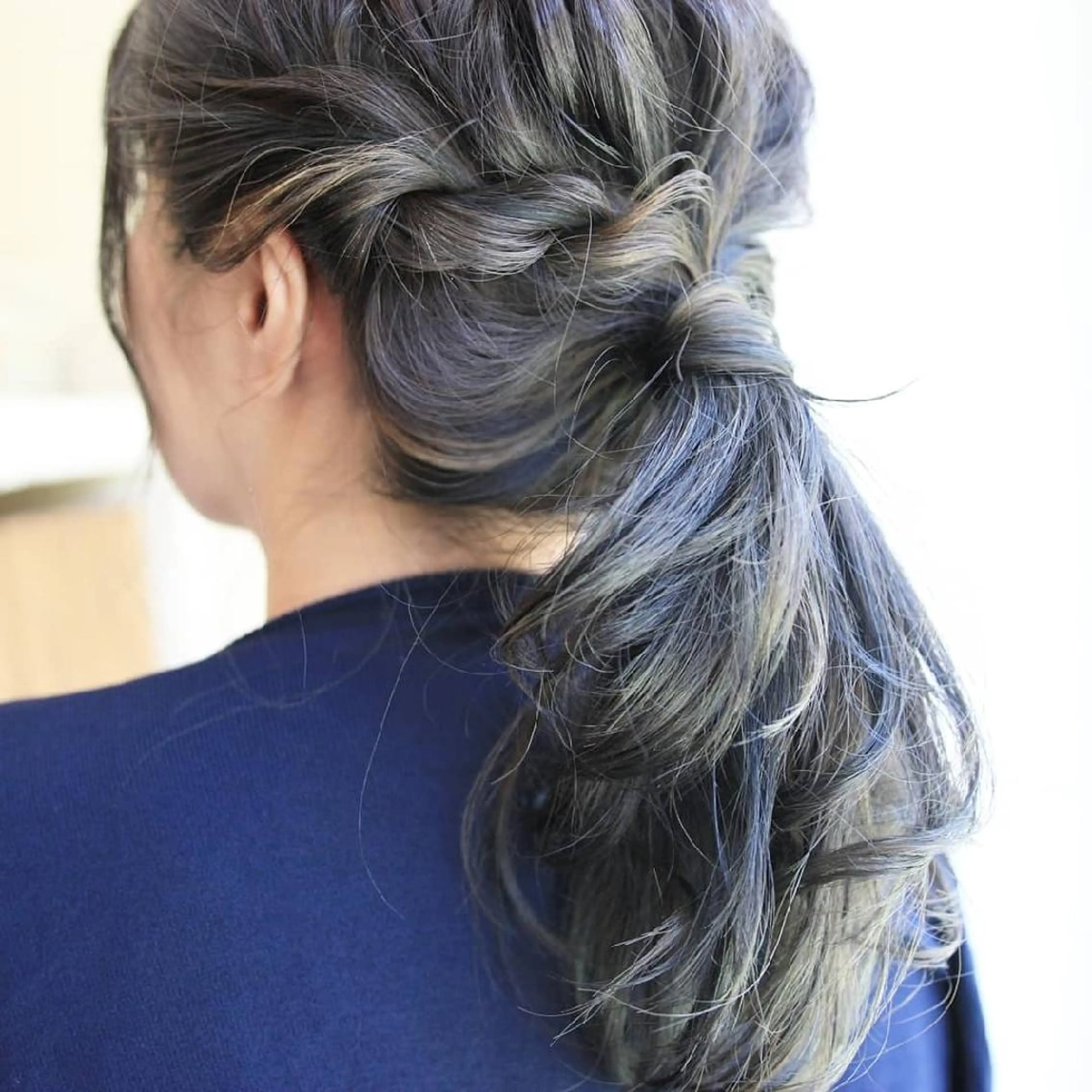 ヘアアレンジ カラー ロング ハイライトカラー ハイライト 新生活応援★半額/ 25歳以下　“内間”のヘアスタイル