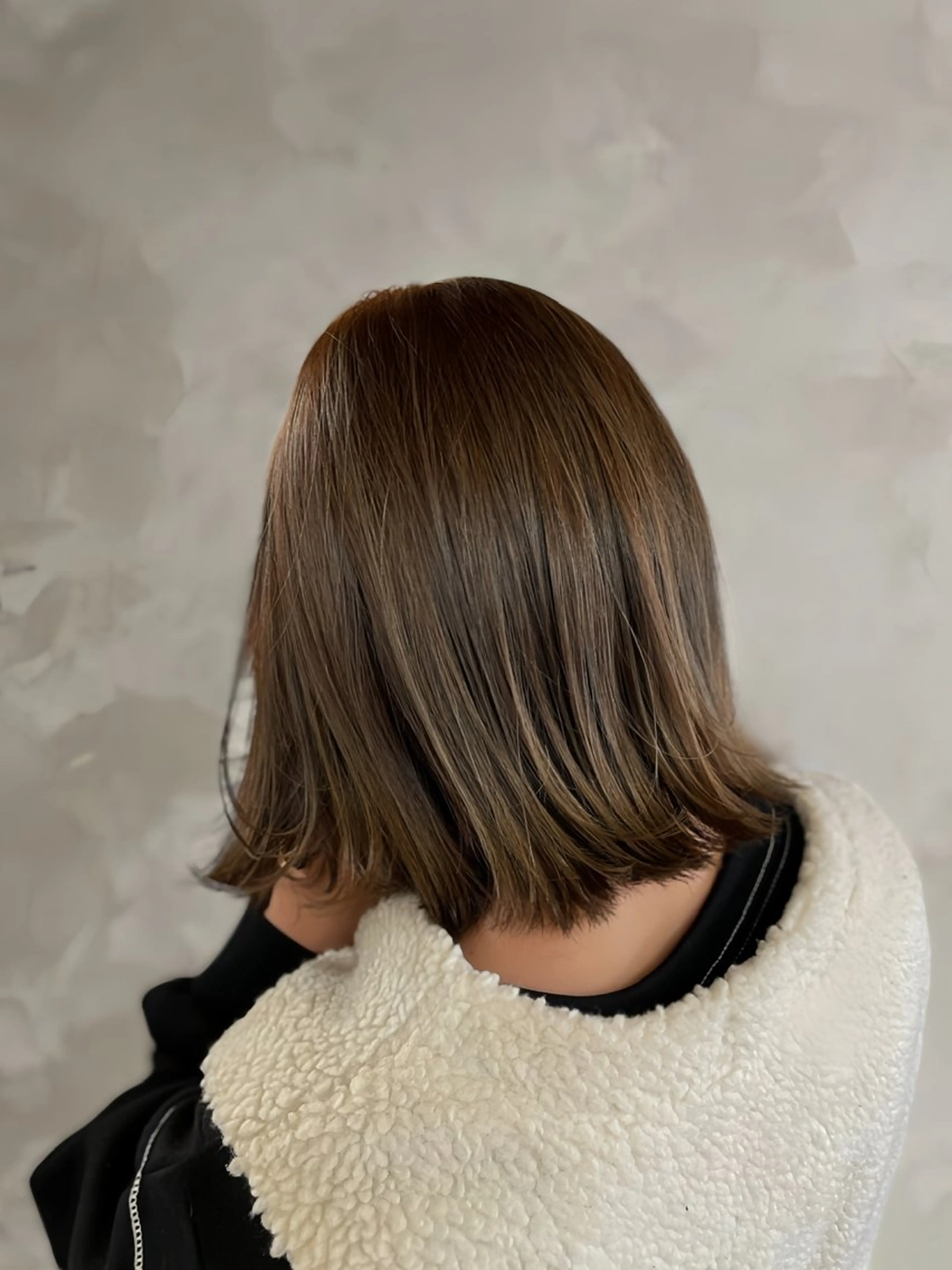 ミディアム カラー ボブ 似合わせカットカラー 🌿つじおかるみのヘアスタイル