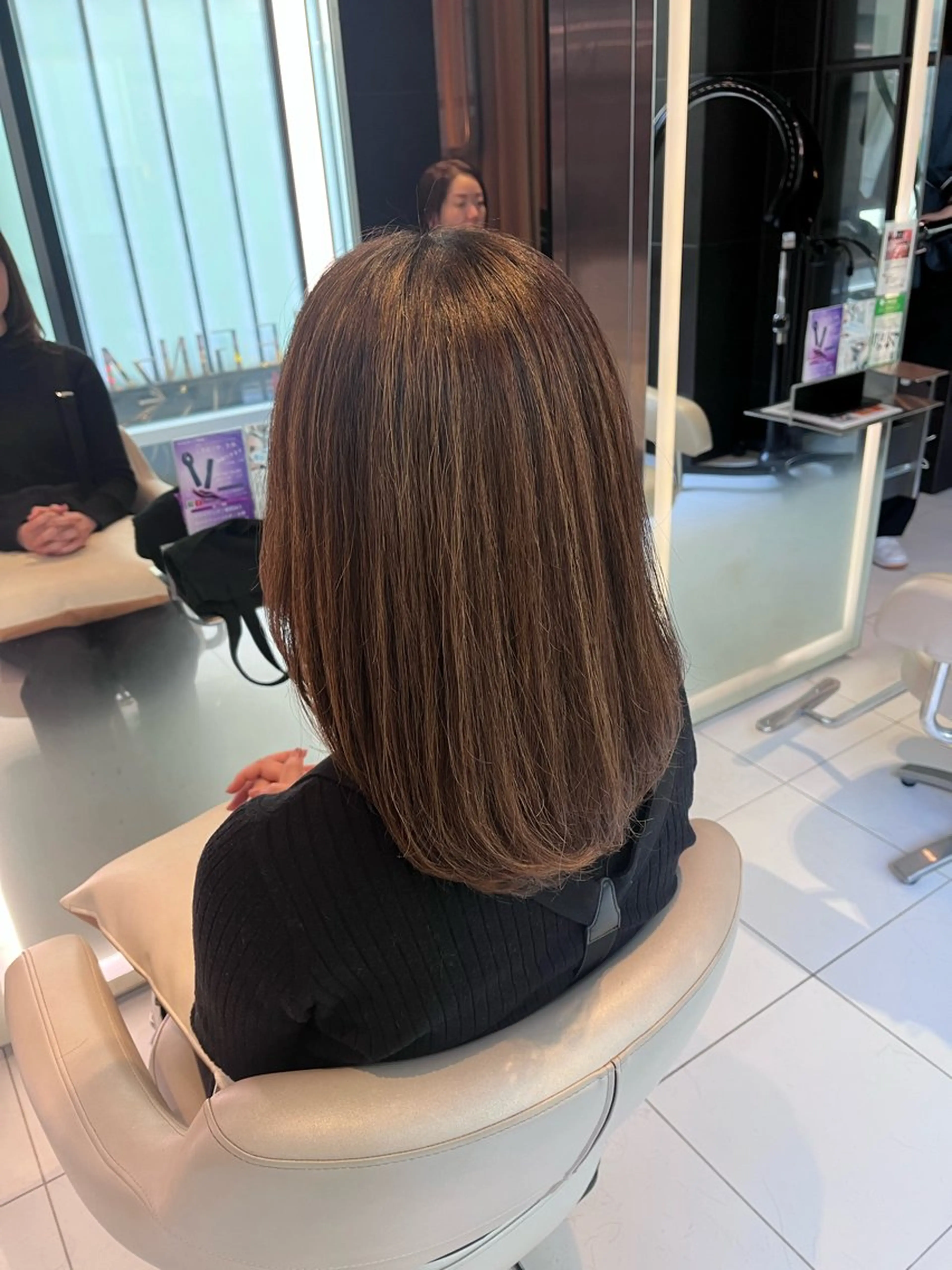 ミディアム レイヤーカット 💫似合わせカット 💫かずはのヘアスタイル