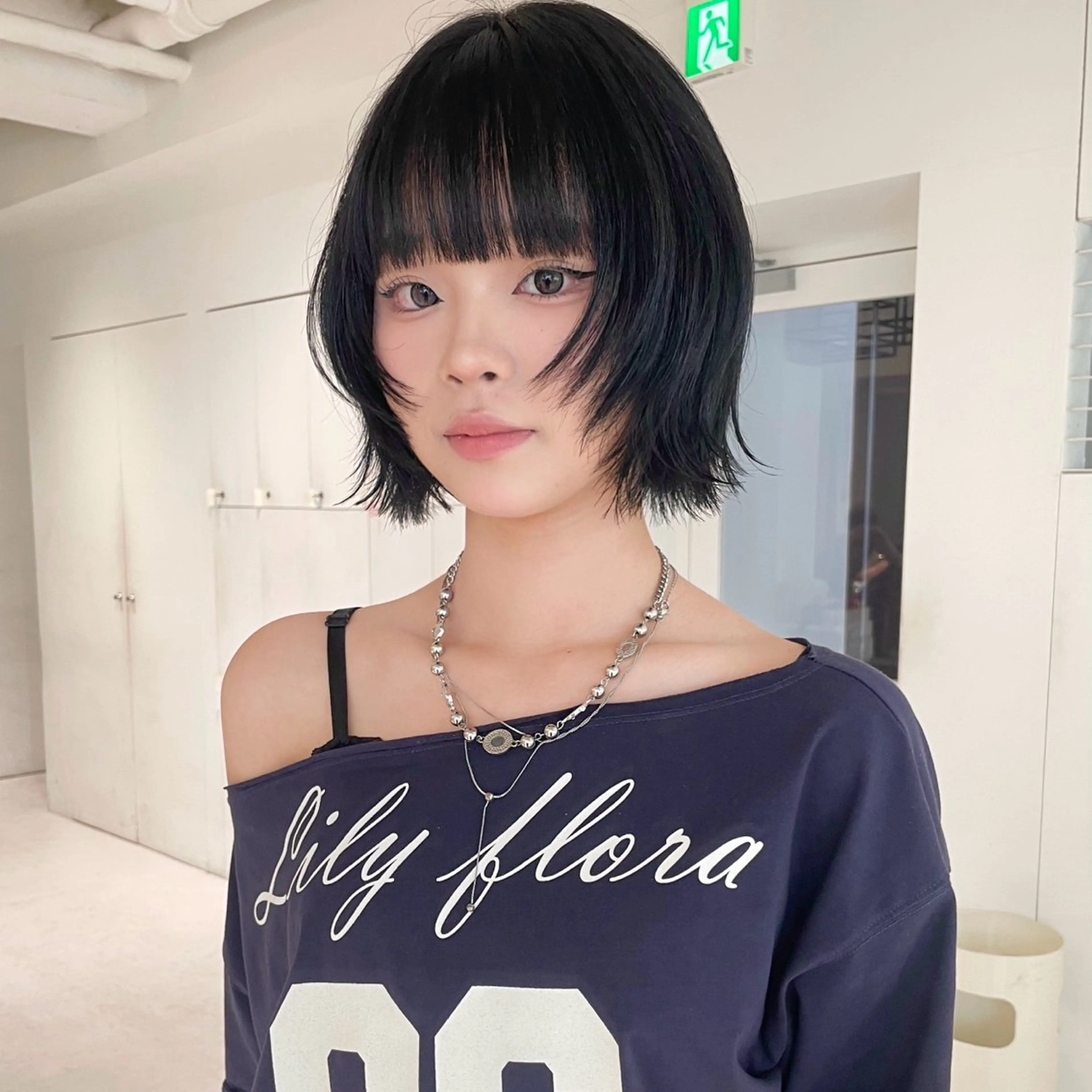 ショート ヘアカラー 縮毛矯正 haruko🎀⌇ レイヤーカットのヘアスタイル