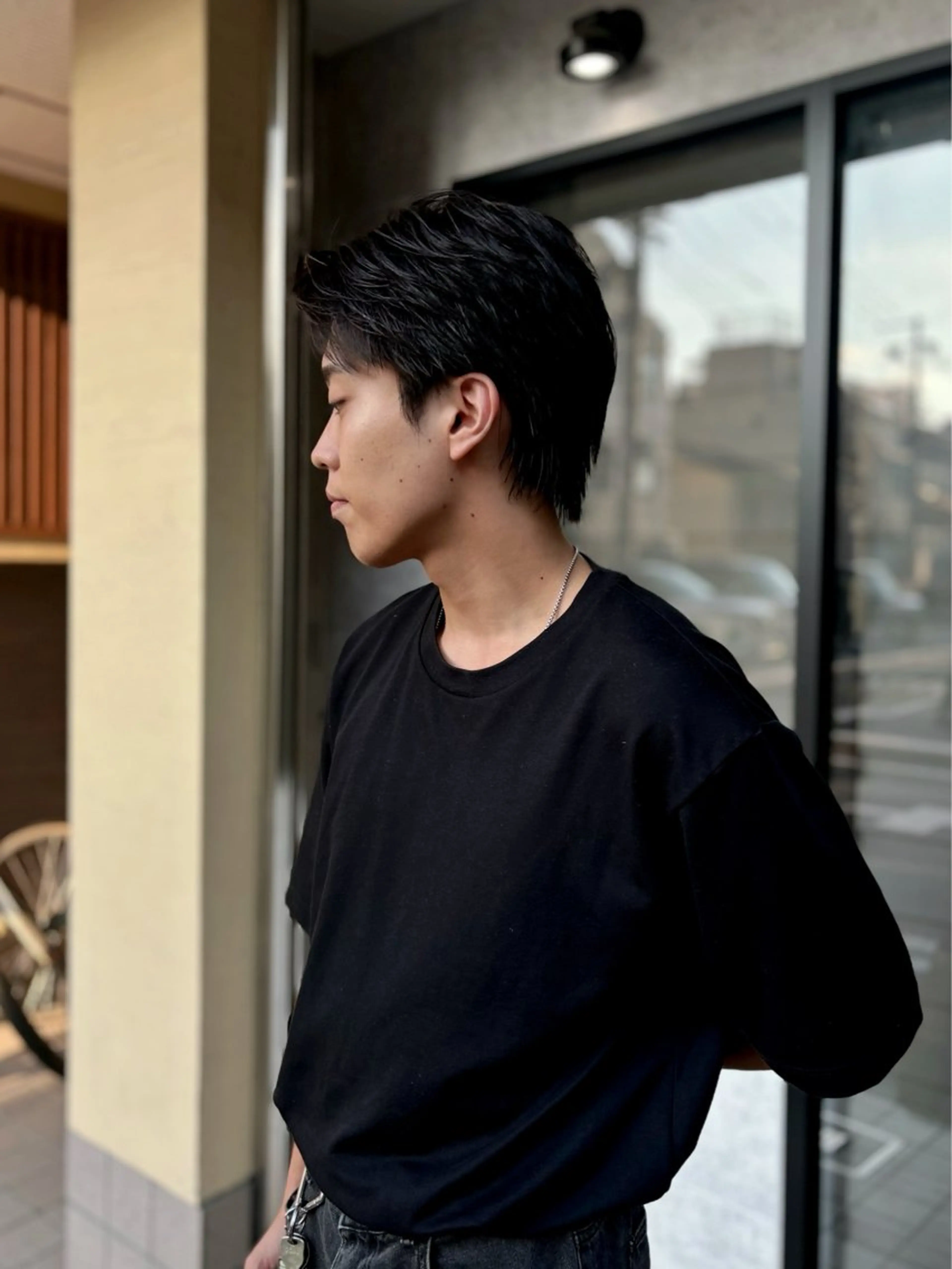 メンズ メンズ韓国風 メンズショート メンズウルフカット ウルフカット カット ヘアカラー トリートメント darts所属・マツダ レンのヘアスタイル