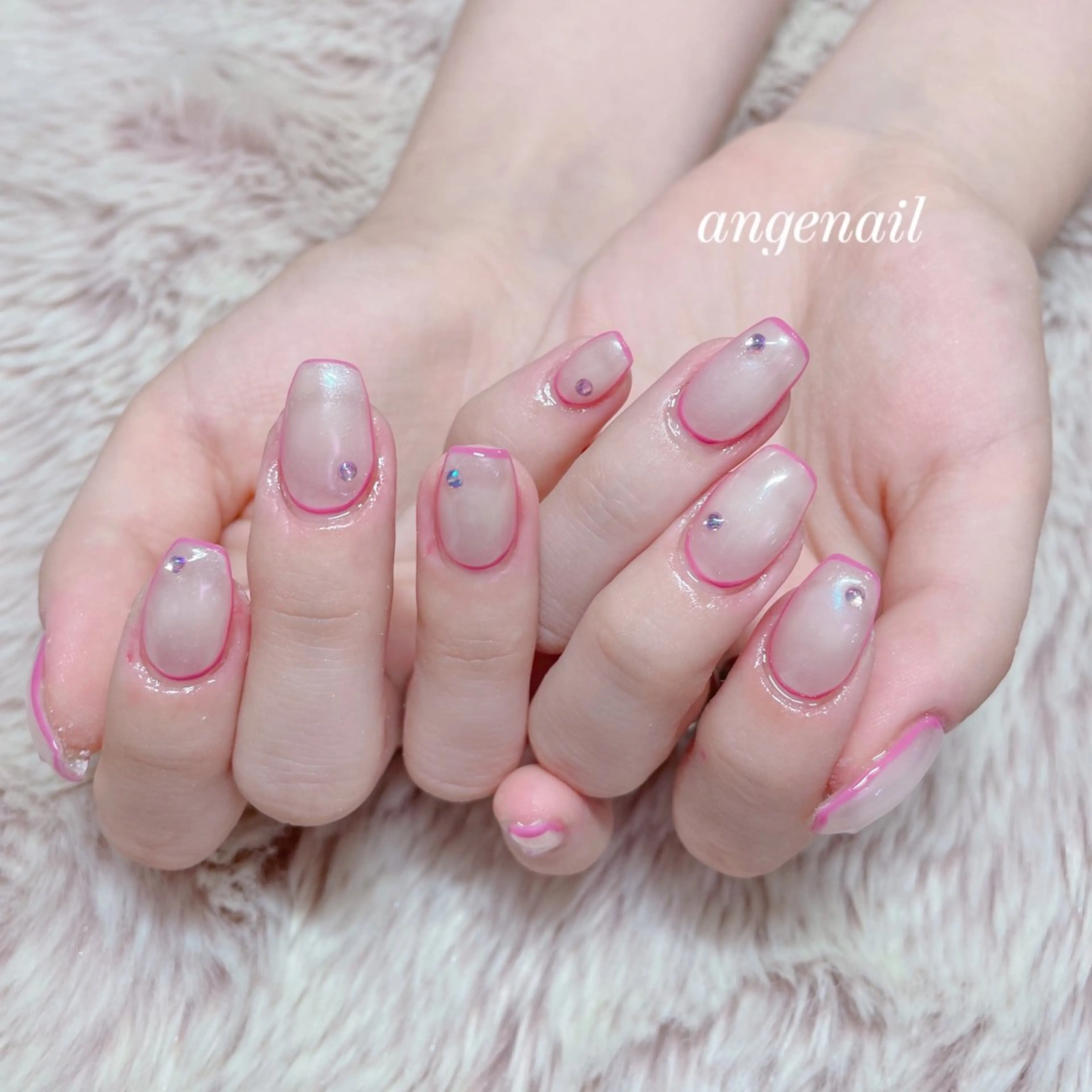 ネイル ハンドネイル オーナーネイリスト MAKIのネイルデザイン