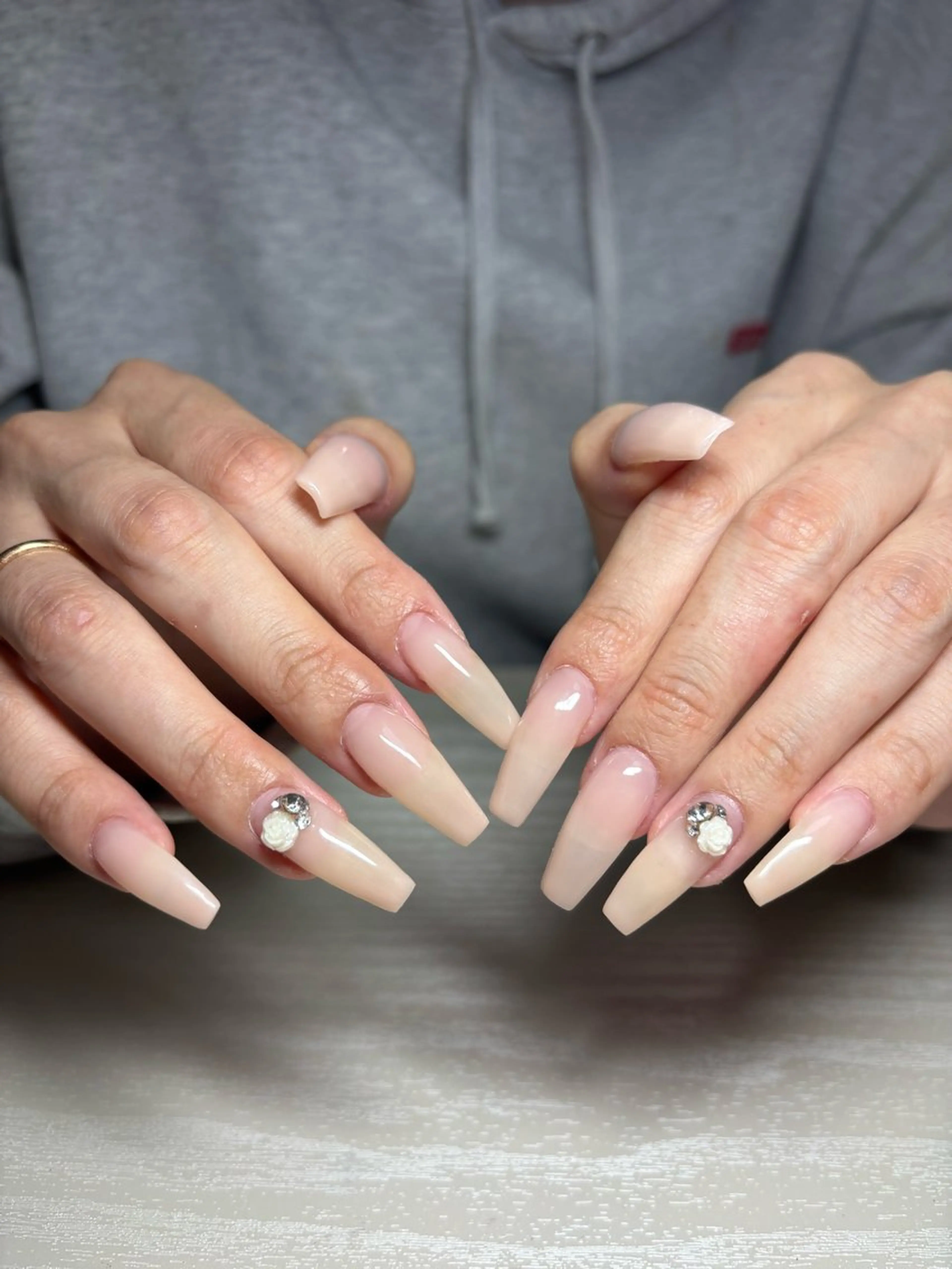 ネイル I pinknail 韓国風·持ち込み専門のネイルデザイン