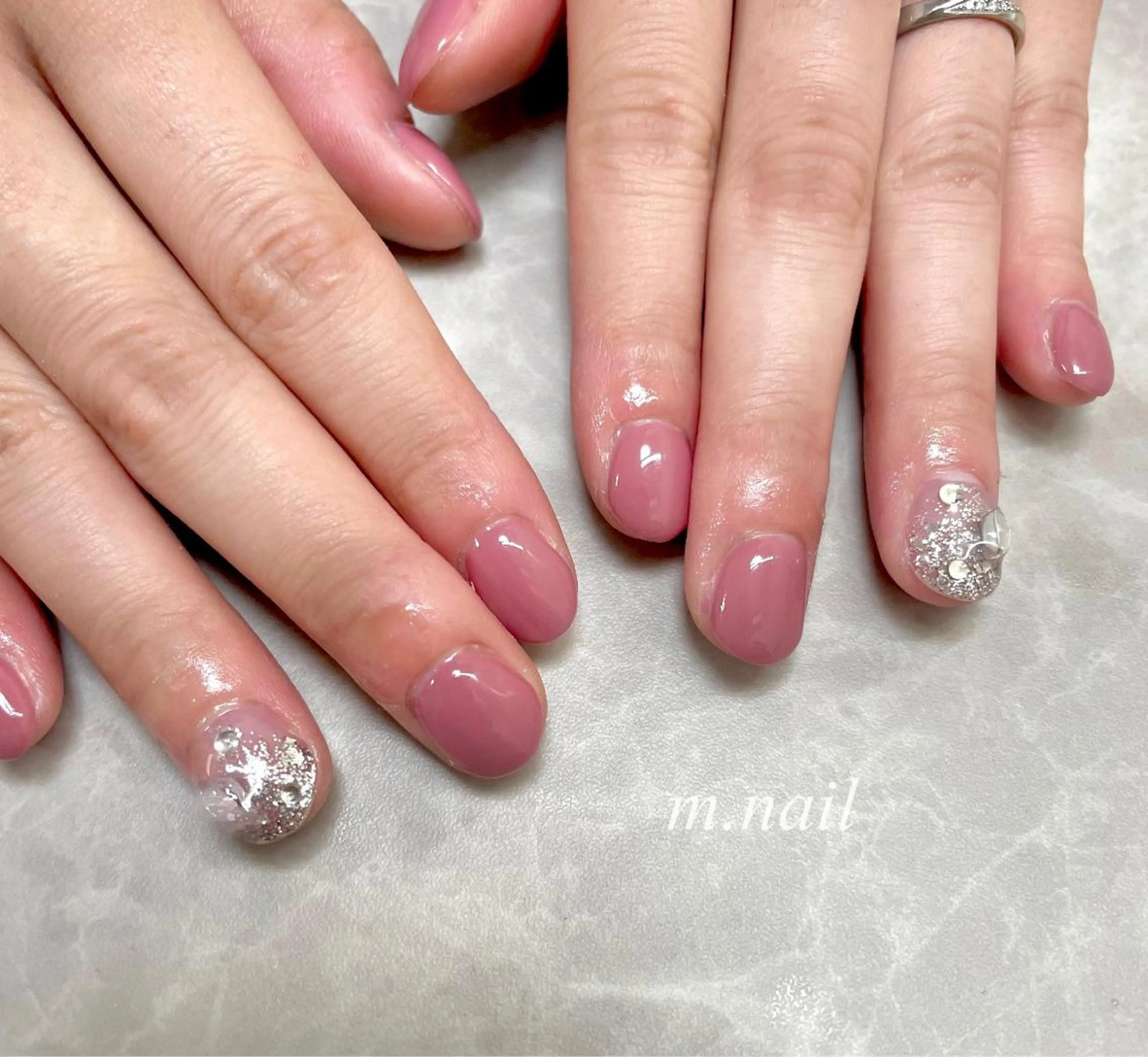ネイル アートネイル グラデーション 韓国ネイル ラメ(グリッター) ラメグラデーション m.nail salonのネイルデザイン