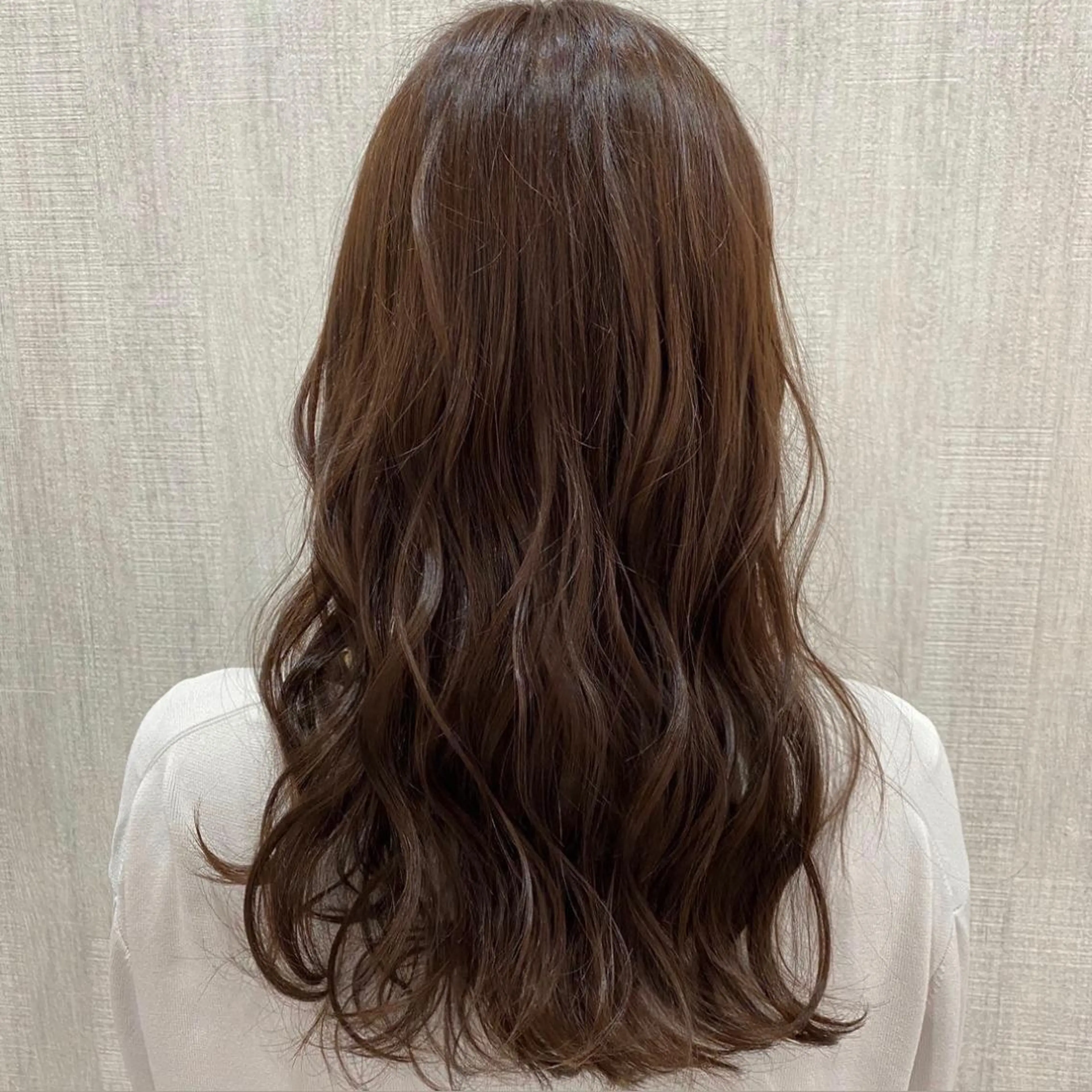 ロング カラー カット ヘアカラー トリートメント 🫧透け感⋆艶髪💎 山口アヤカのヘアスタイル