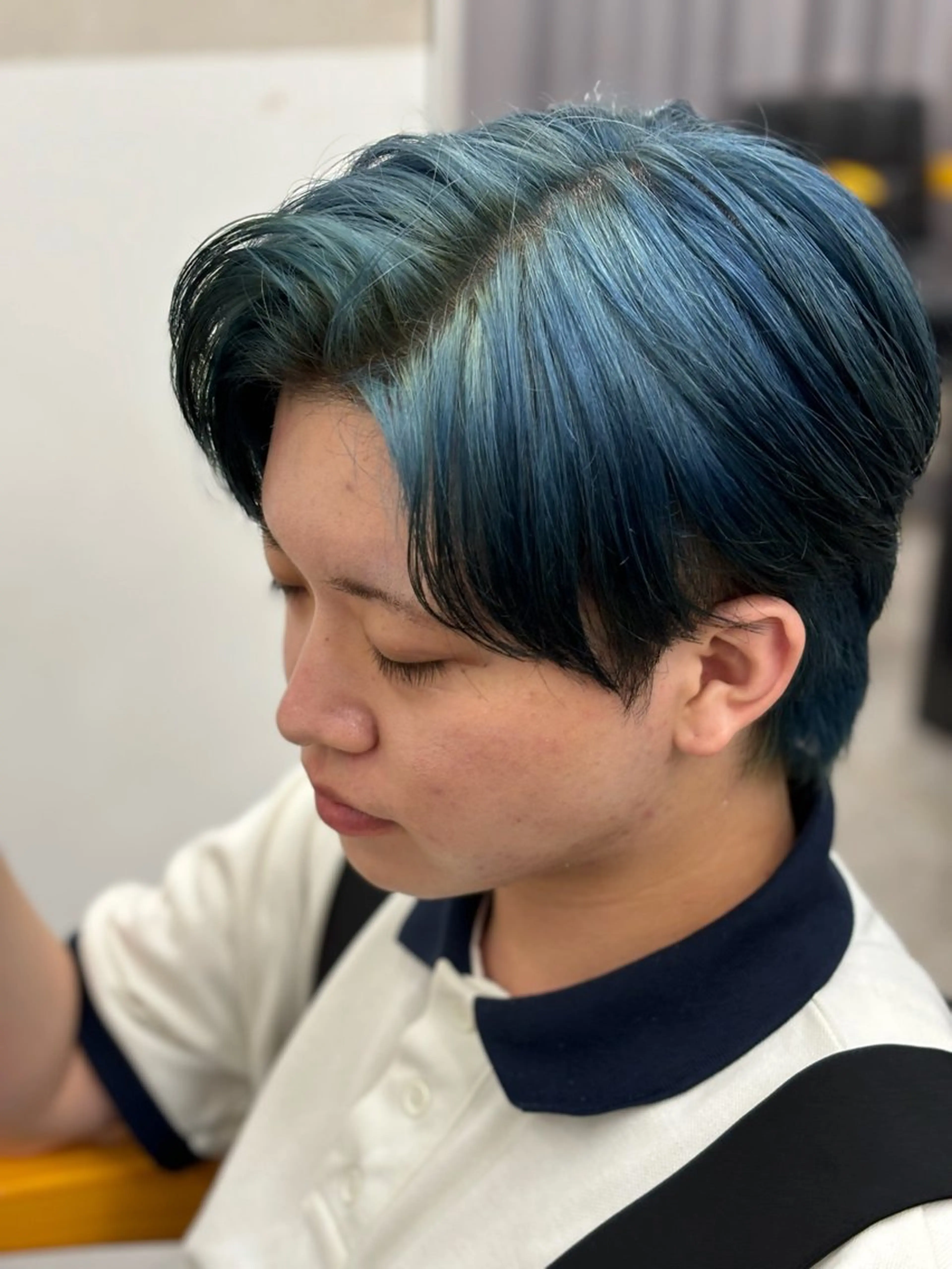 ショート カラー メンズ たつや/ハイトーン/ バレイヤージュ/寒色のヘアスタイル