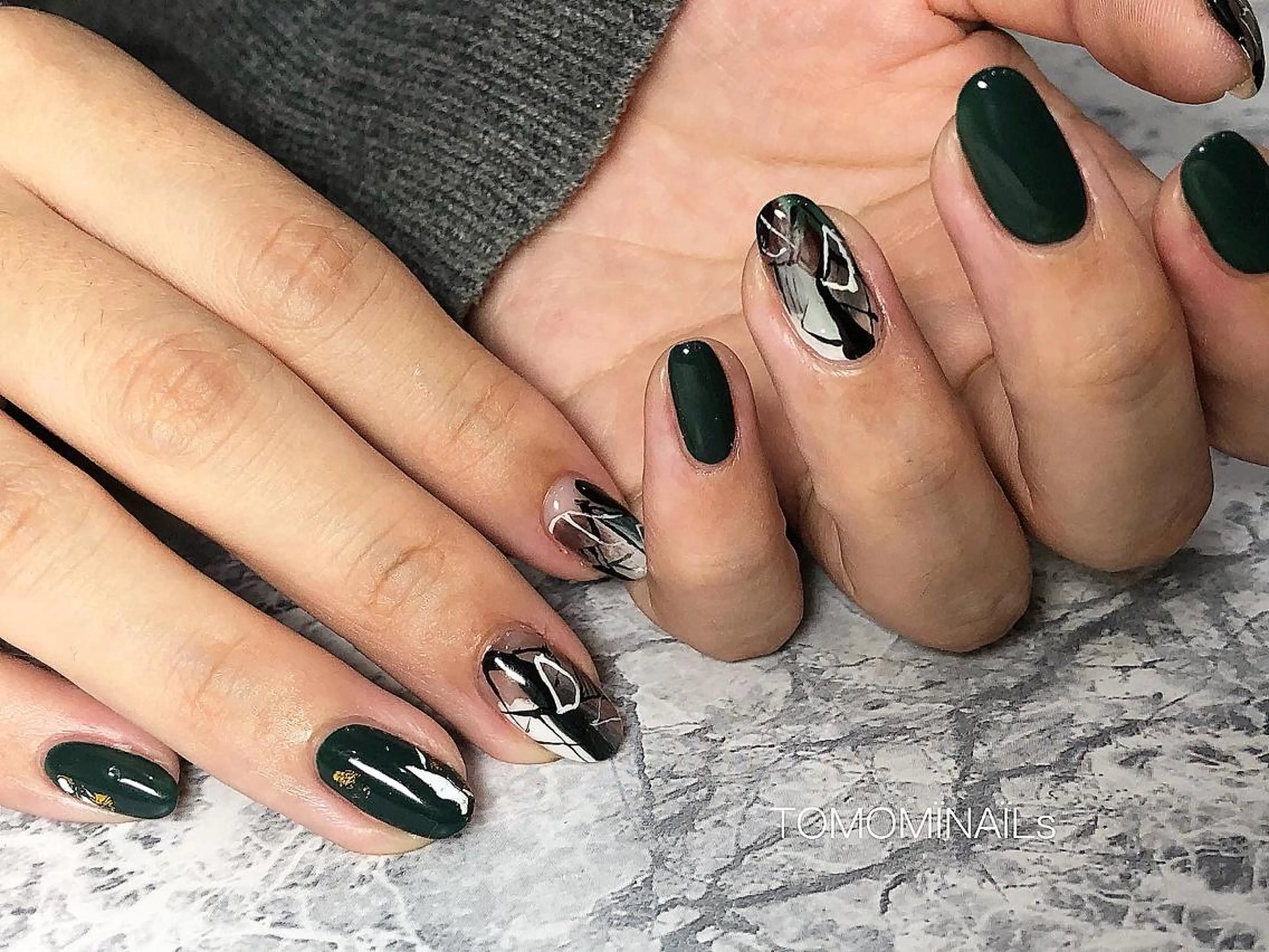ネイル private salon TOMOMINAILs所属・TOMOMI NAILsのネイルデザイン