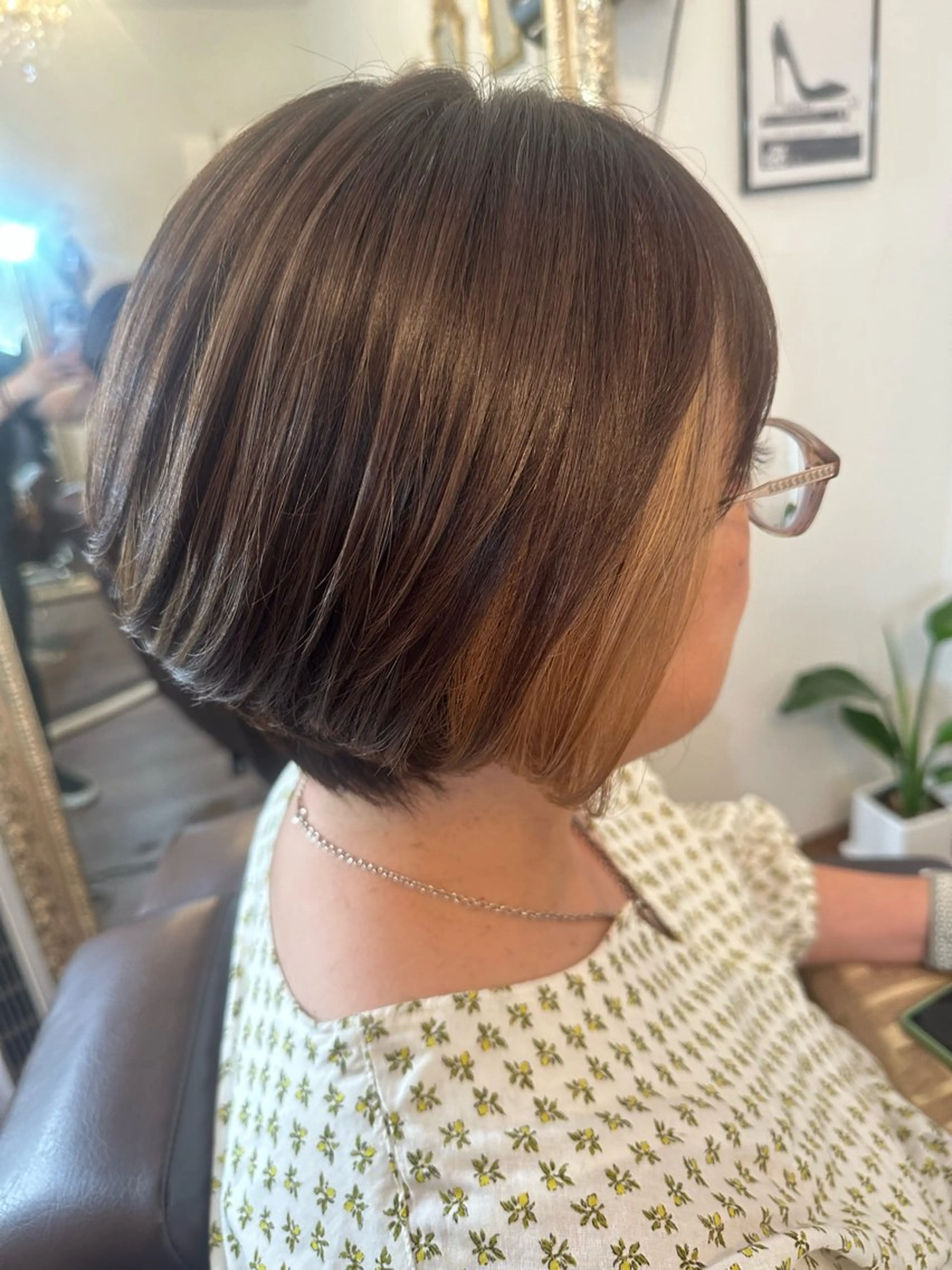 ショート カラー イヤリングカラー カット ヘアカラー 🌺✨小川 友佳✨🌺のヘアスタイル