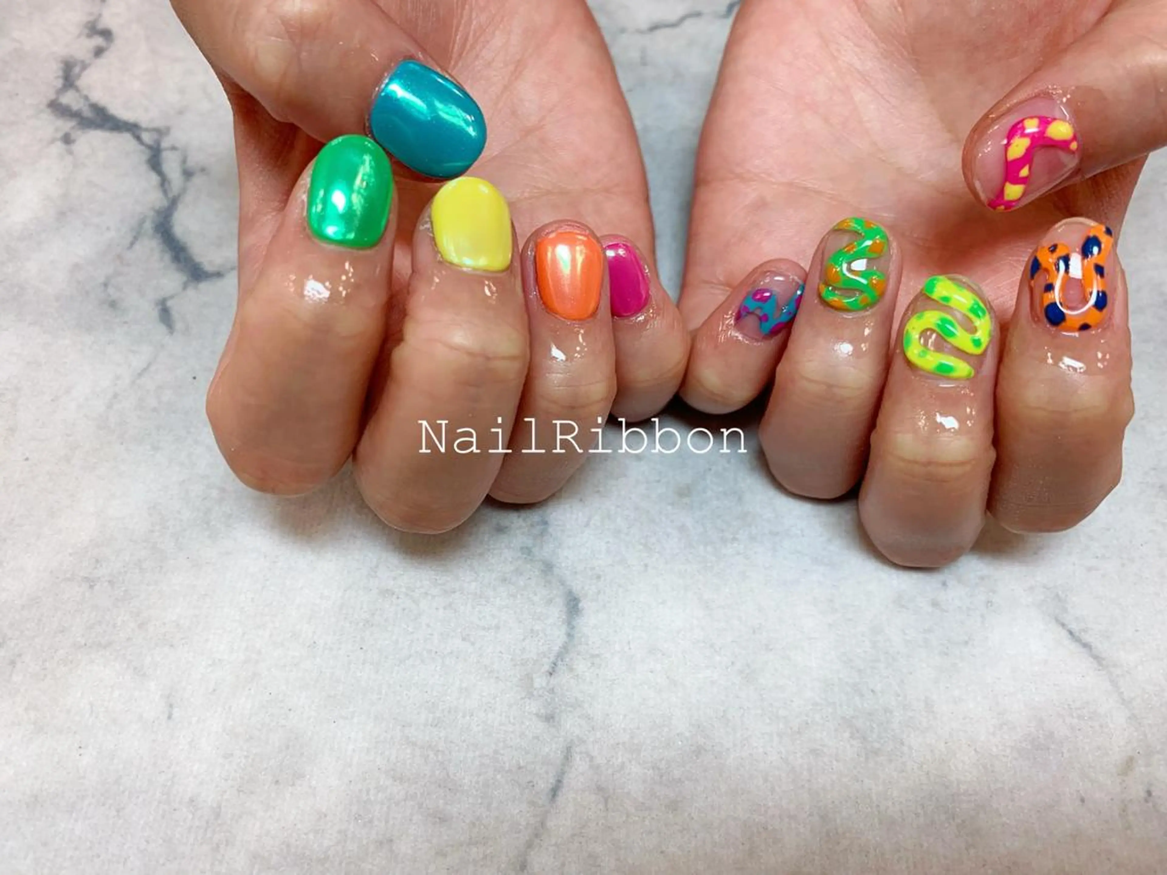 ネイル SWAMP nails所属・🎀ネイルサロン RIRI🎀のネイルデザイン