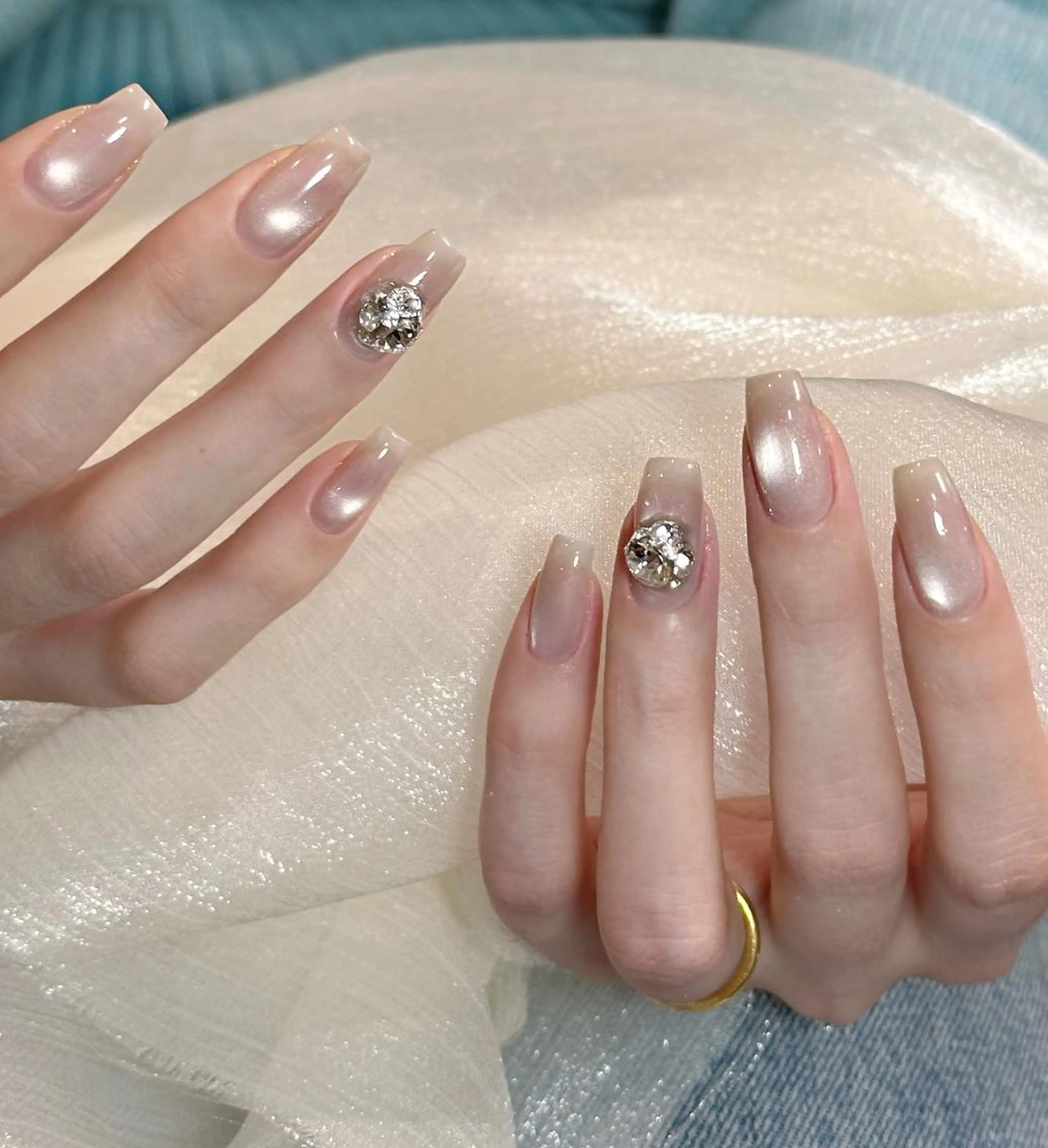 ネイル ハンドネイル RAFFINE haru🦋🩵のネイルデザイン