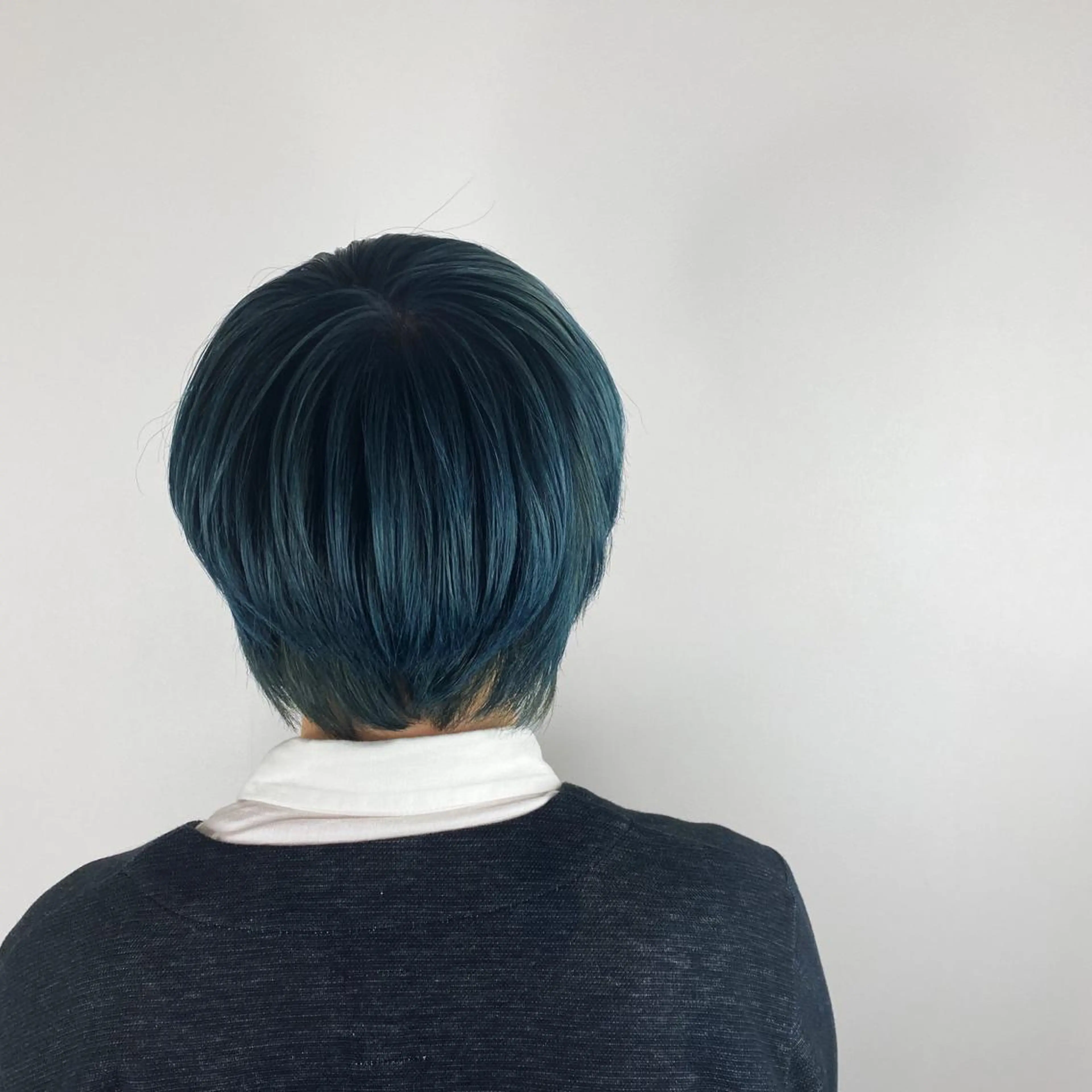 ショート カラー 飯塚 青空のヘアスタイル