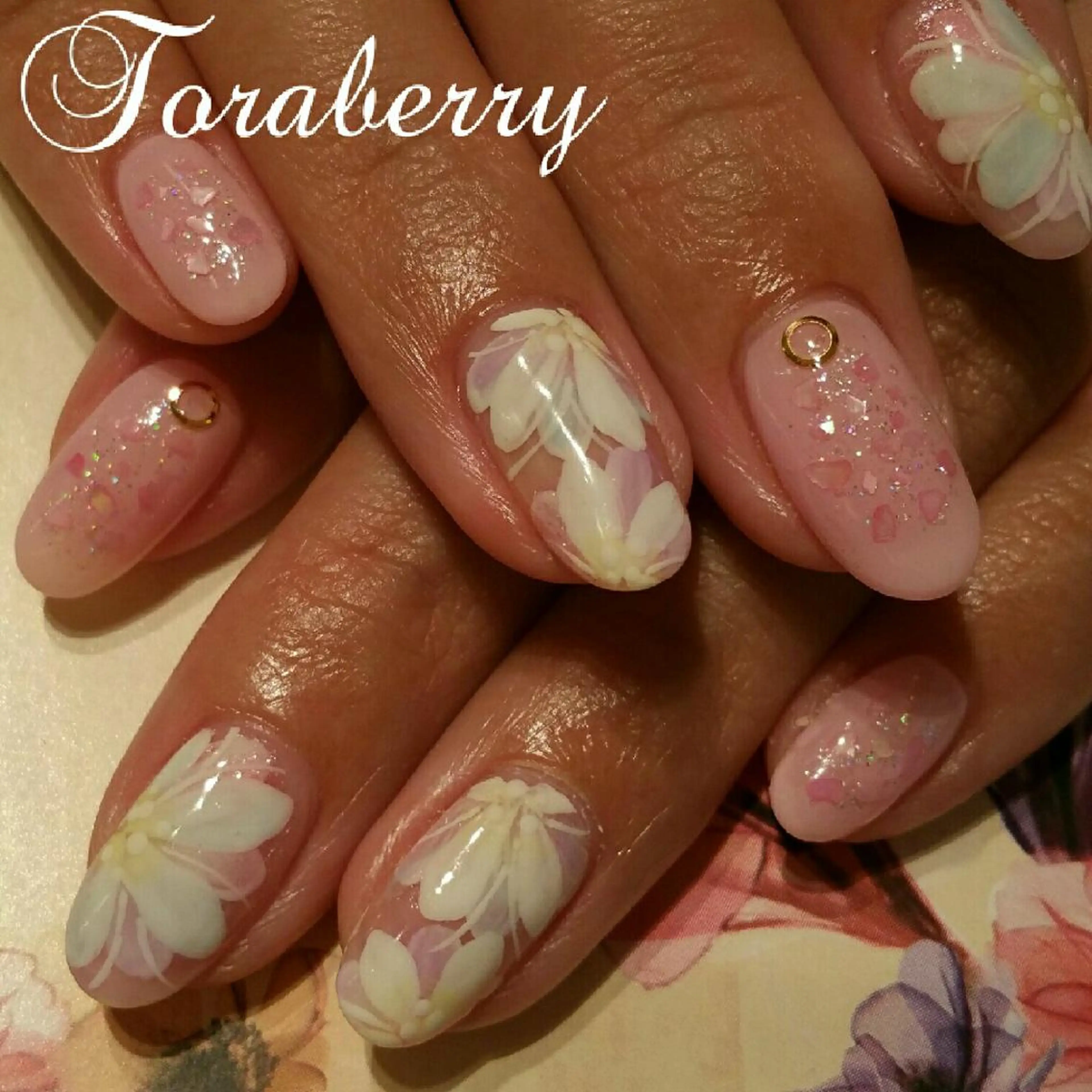 ネイル フラワーネイル 持ち込み ネイリスト なつみのネイルデザイン