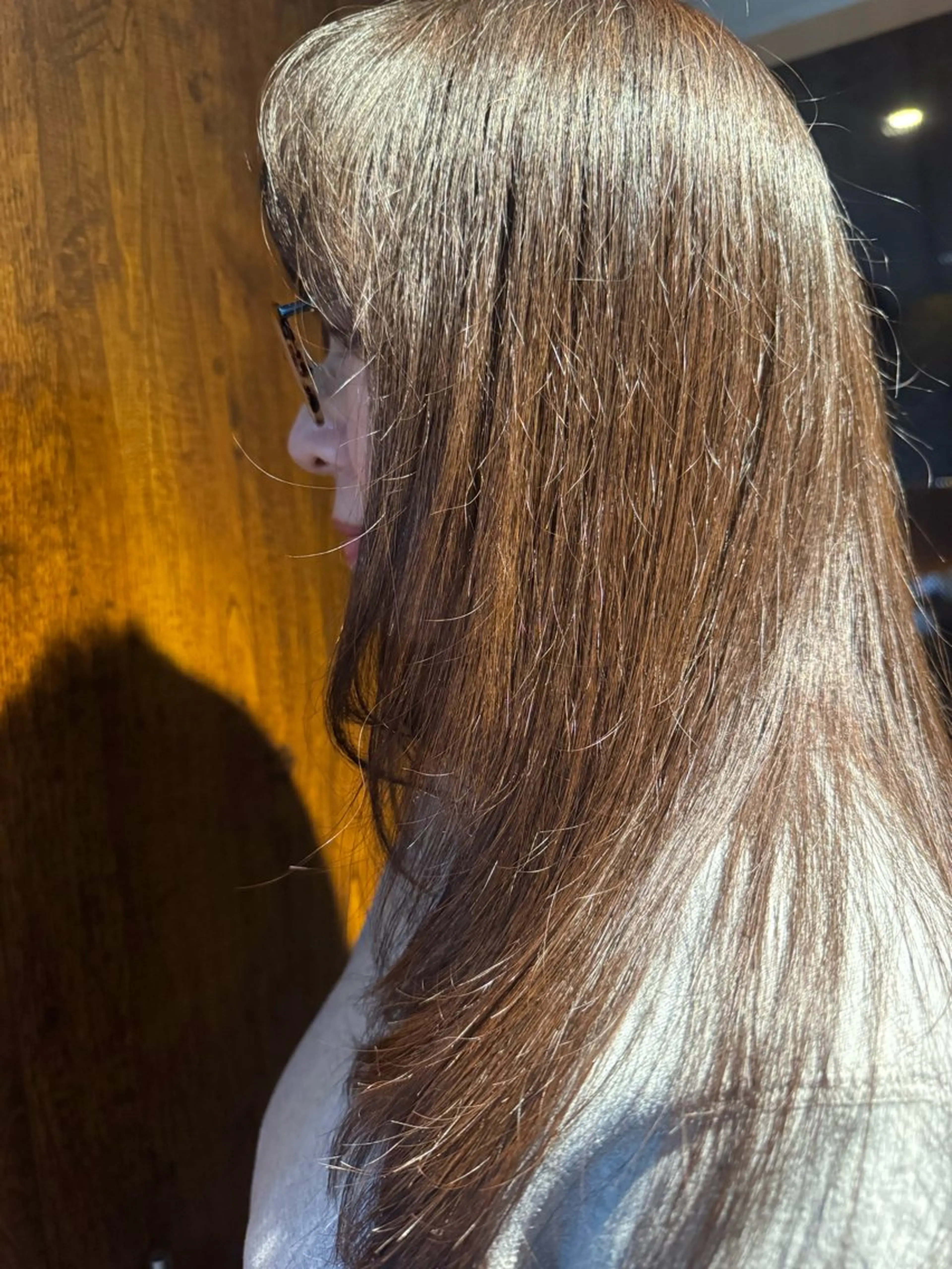 ロング 顔周りカット ハイレイヤー レイヤーカット 阿比留 淳子のヘアスタイル