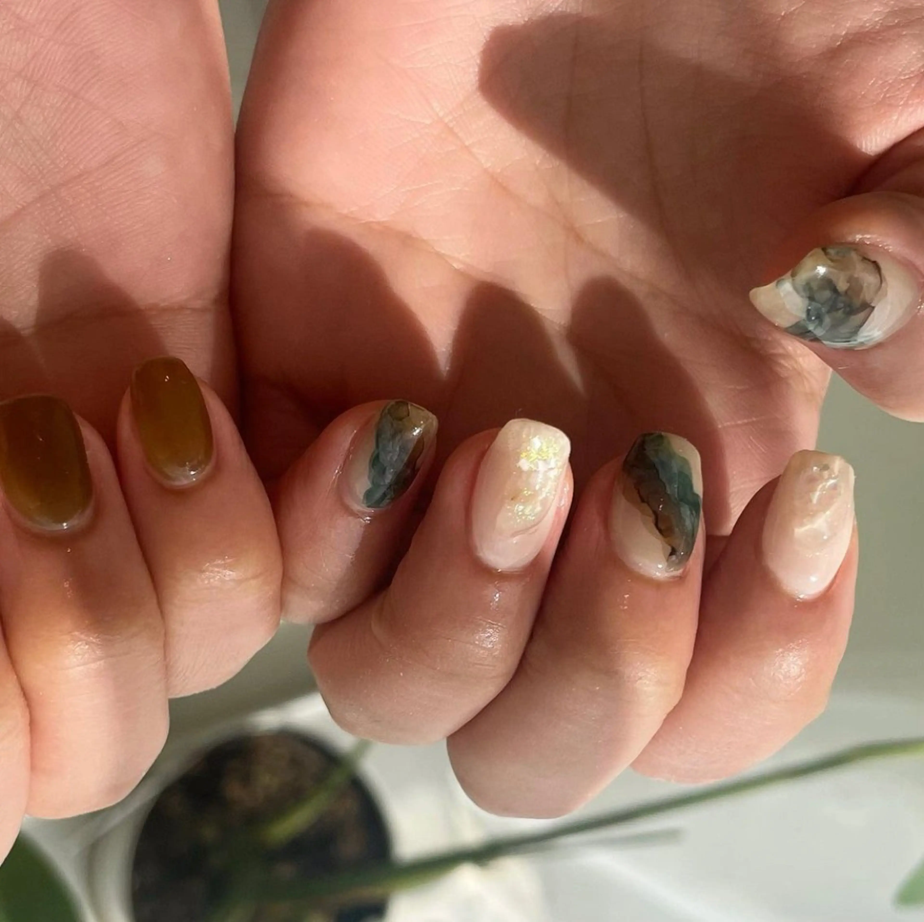 ネイル ニュアンスネイル pétit hiyoriのネイルデザイン