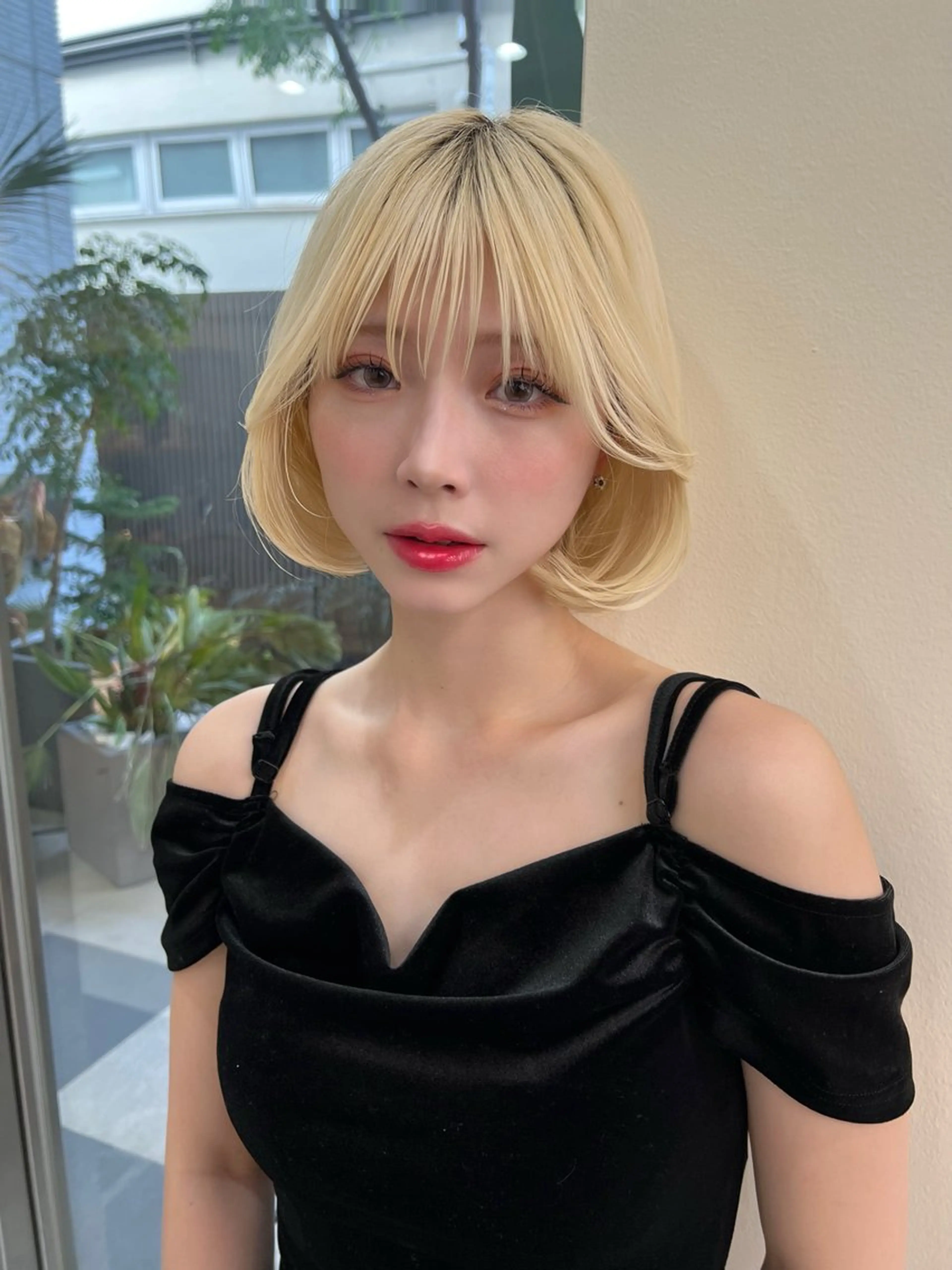 ロング カラー カット ヘアカラー トリートメント 抜きっぱなしブロンド /ハイトーン/カナタのヘアスタイル